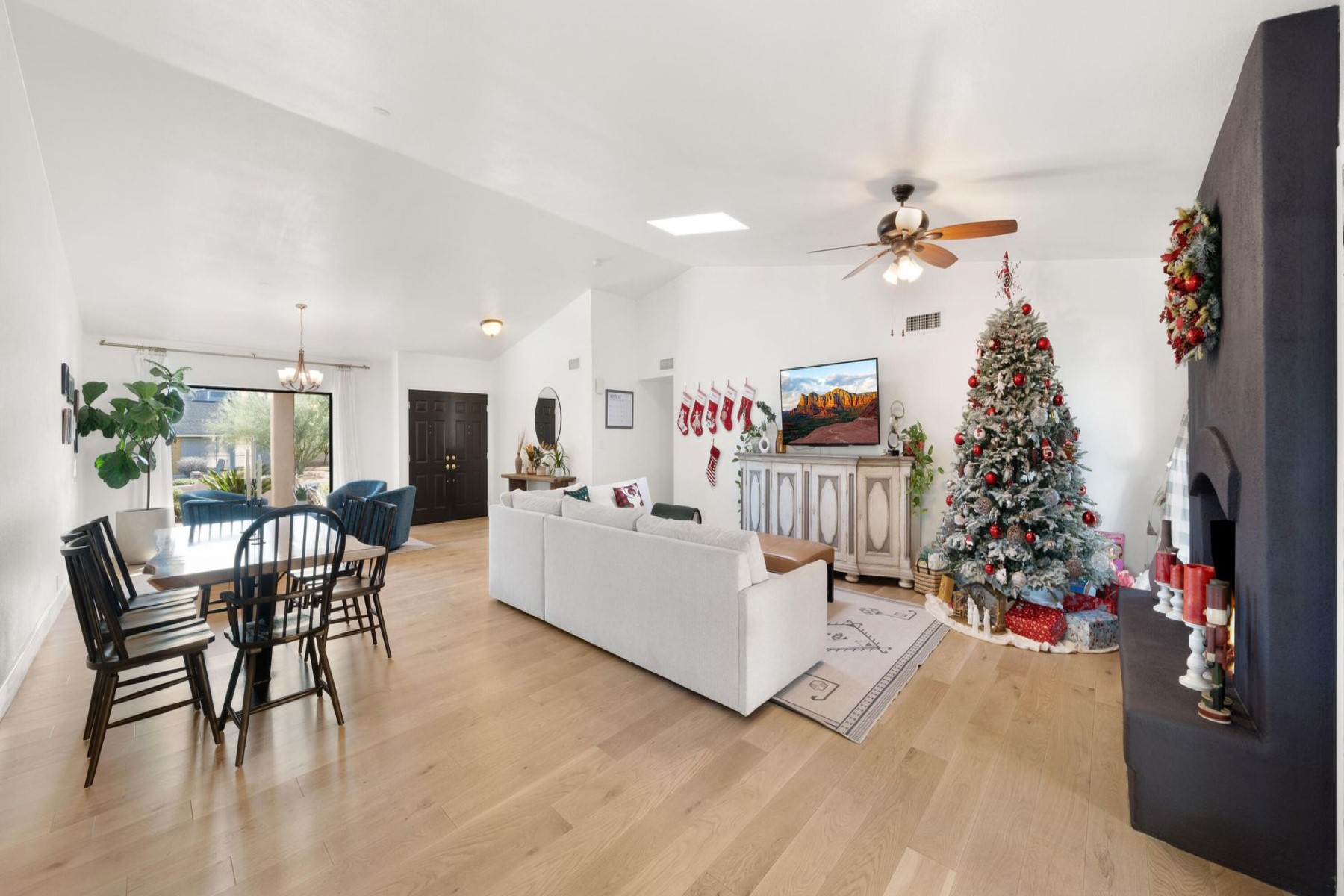 2268 E Clinton Street 