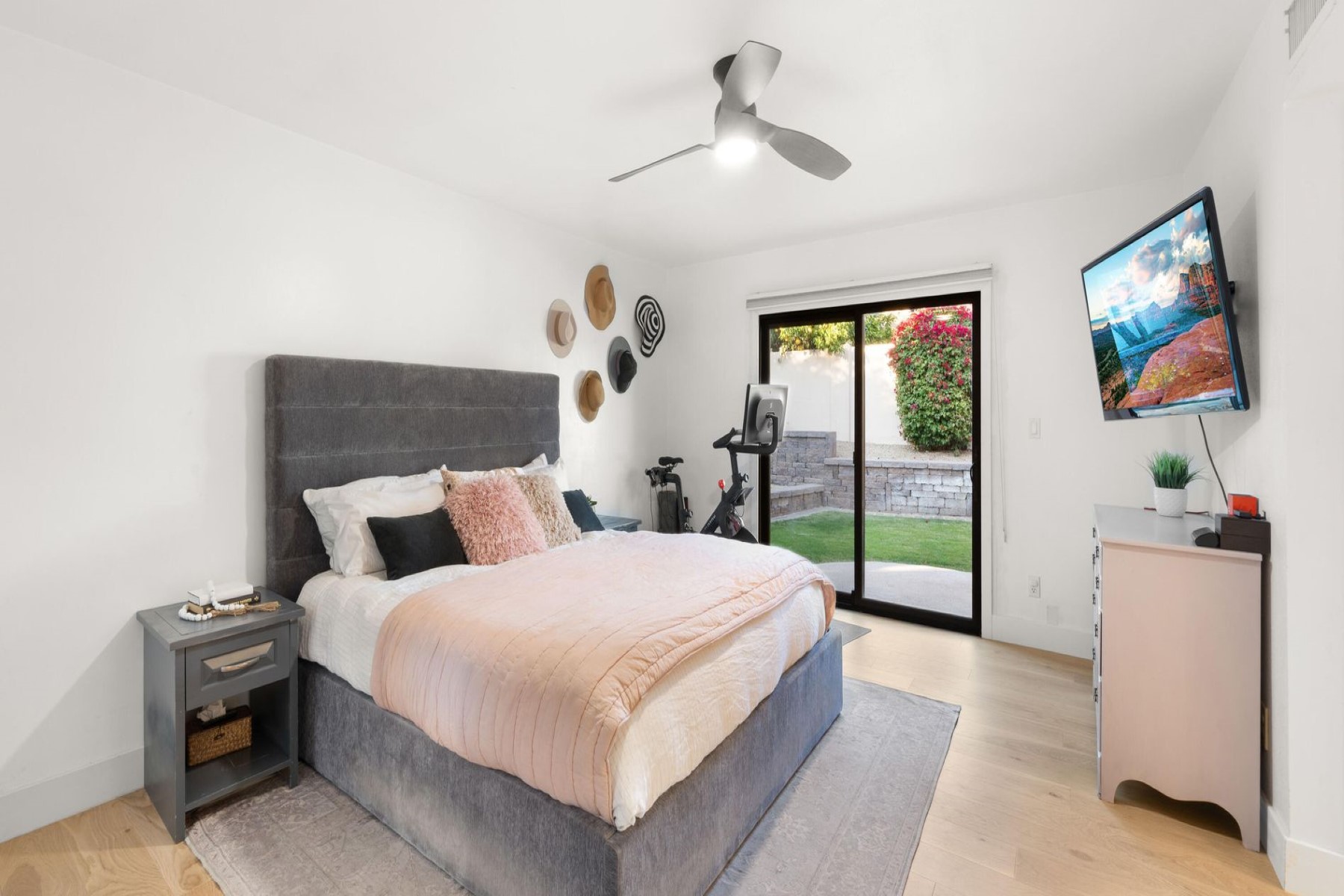 2268 E Clinton Street 