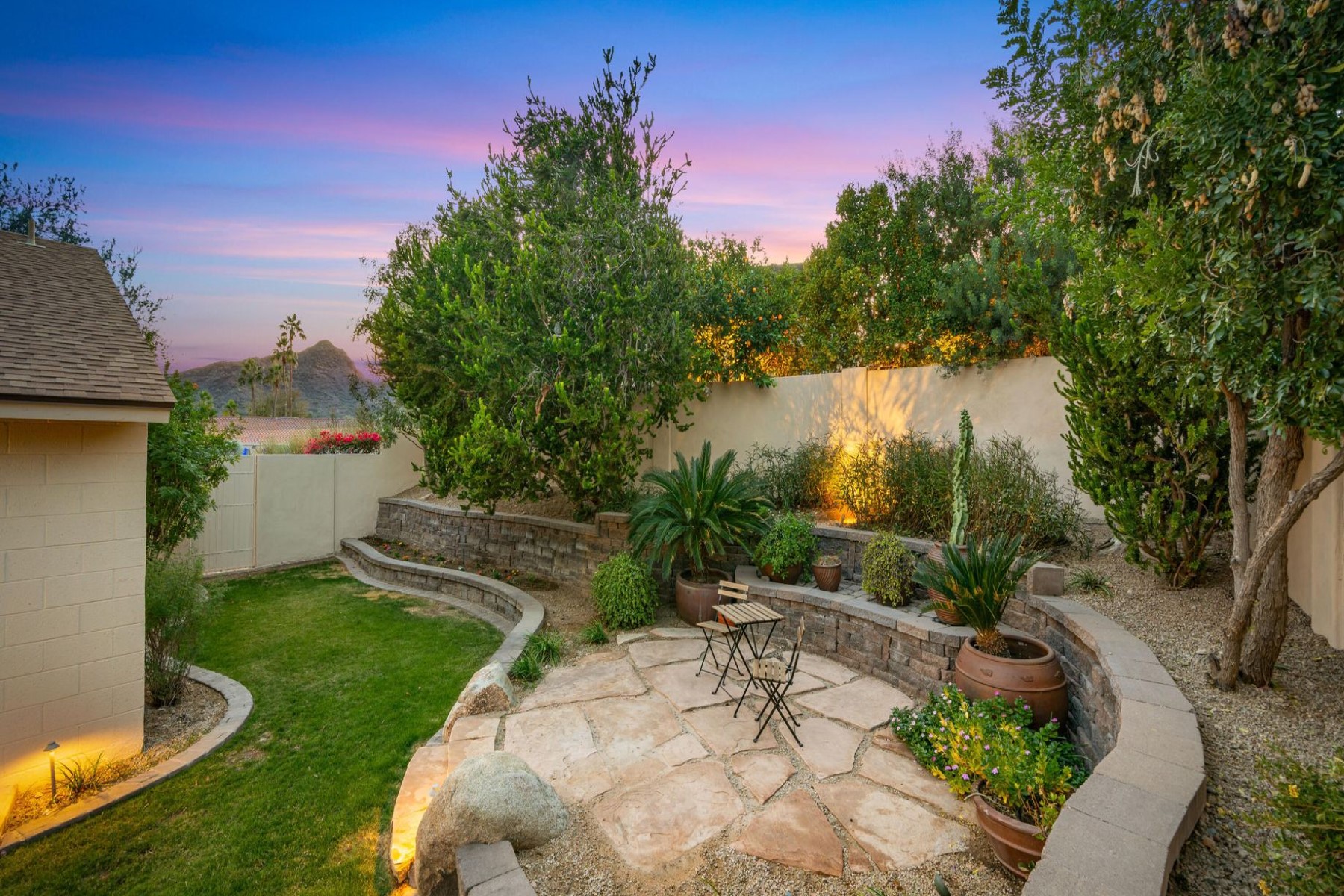 2268 E Clinton Street 