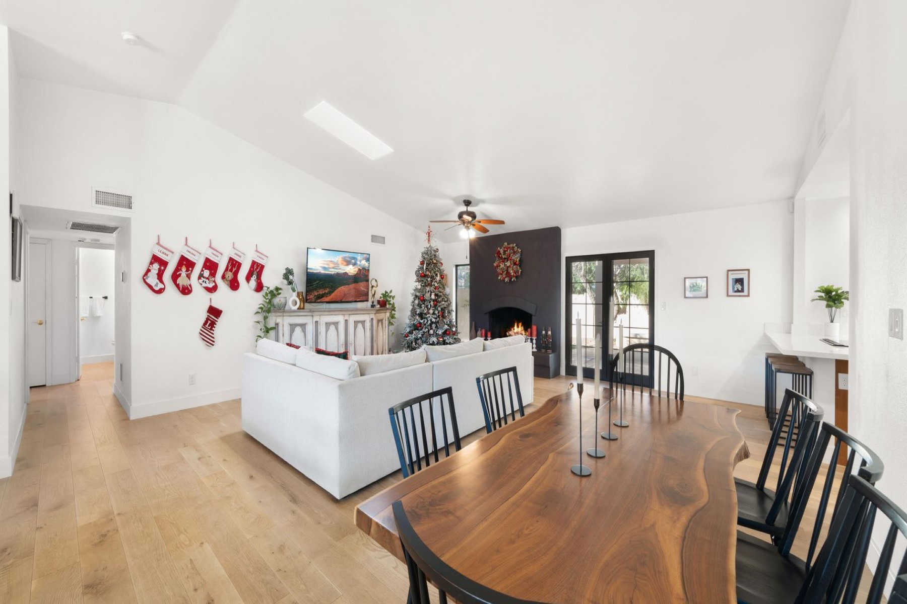 2268 E Clinton Street 