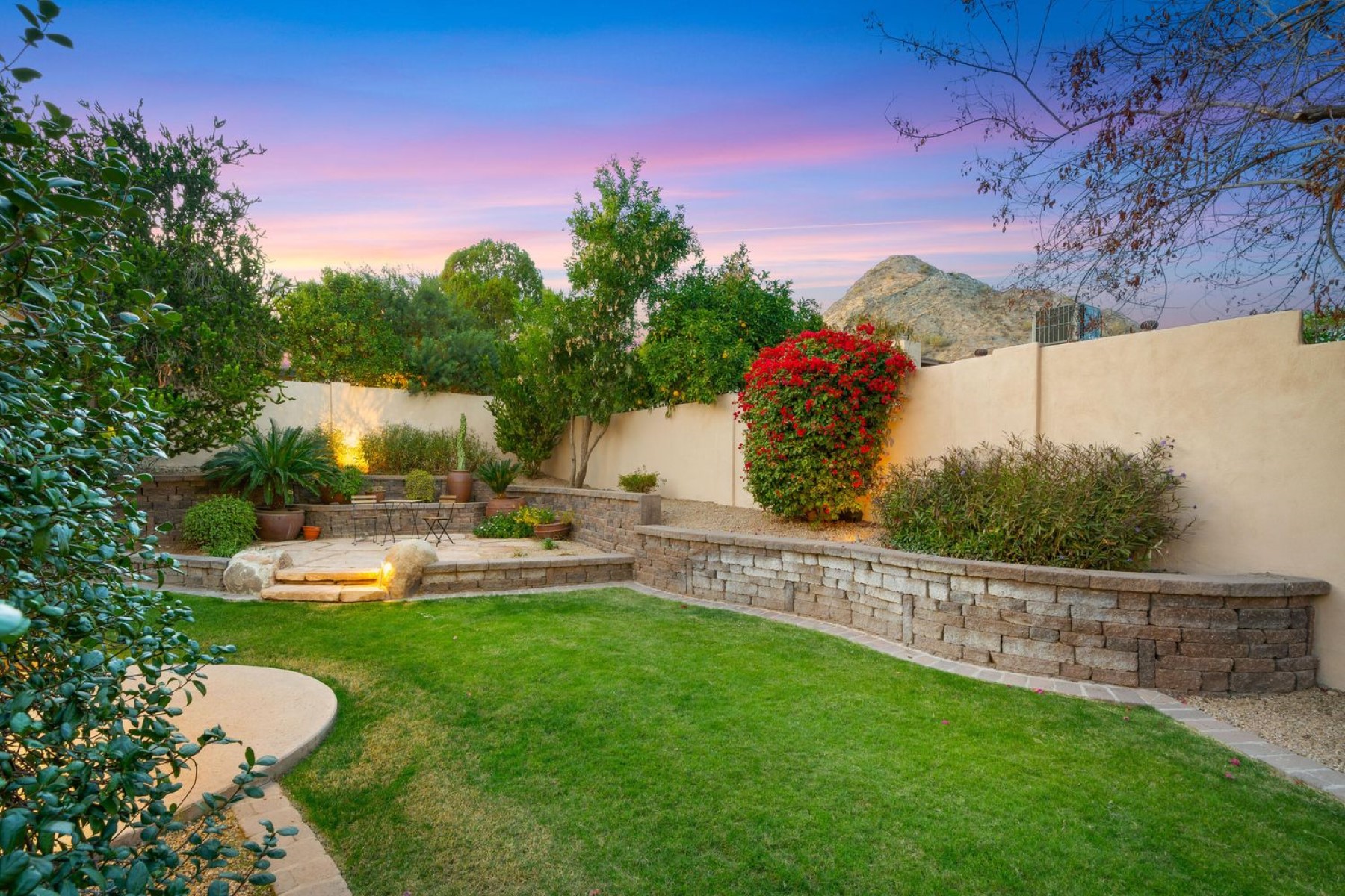 2268 E Clinton Street 