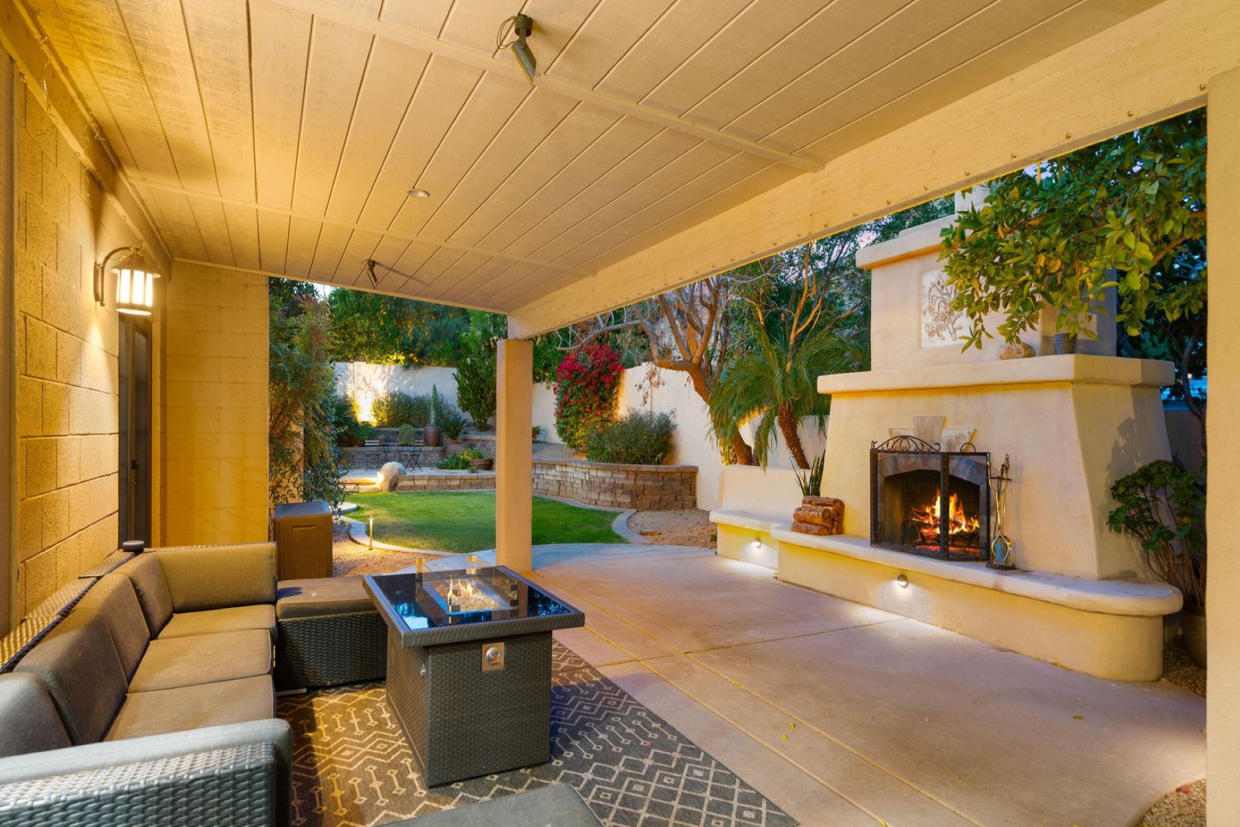 2268 E Clinton Street 