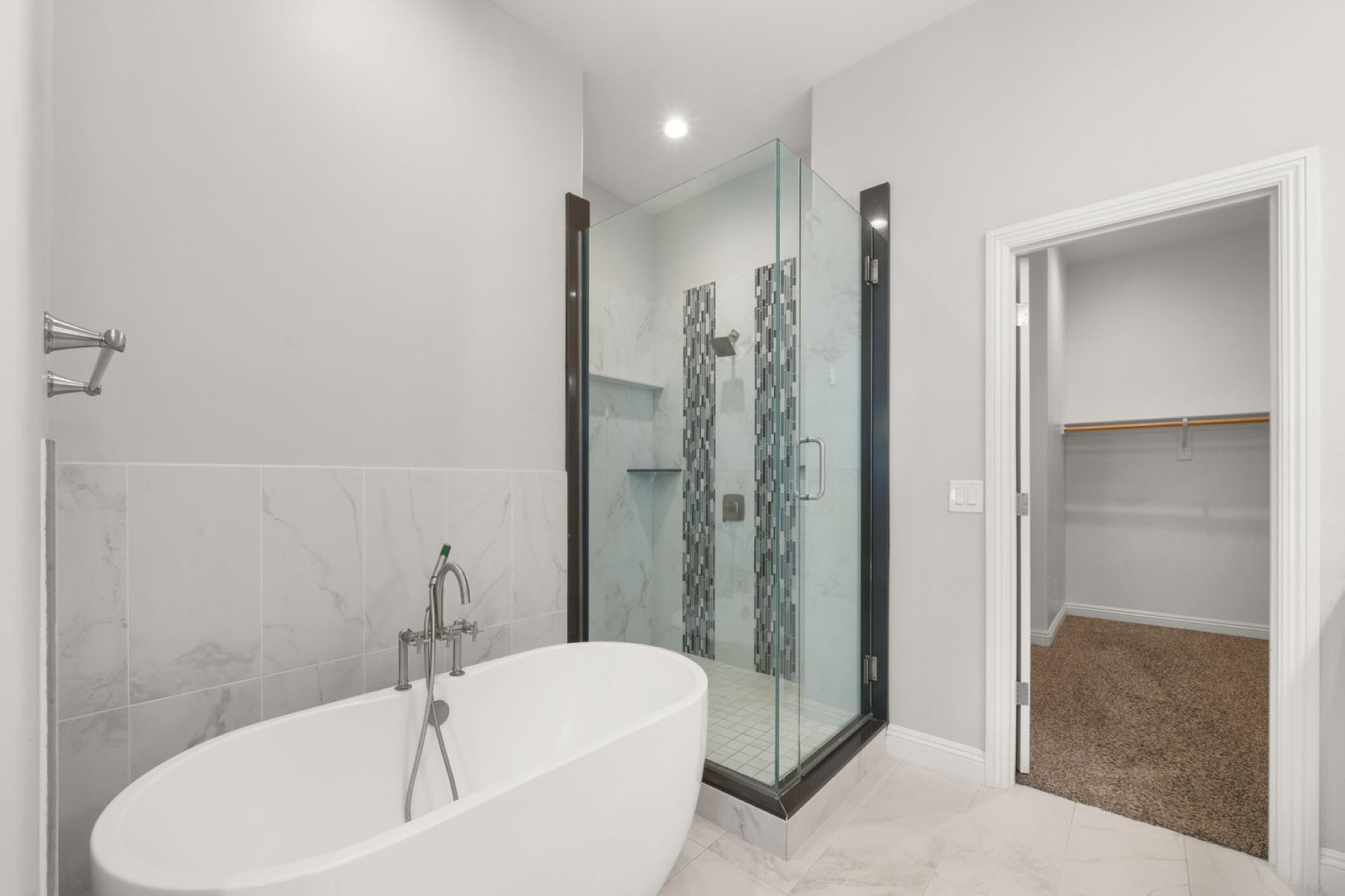 1822 W El Caminito Drive 