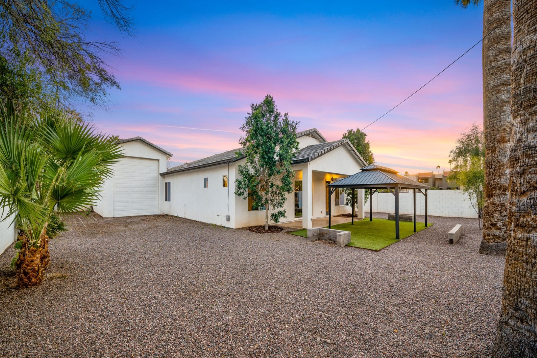 1822 W El Caminito Drive 