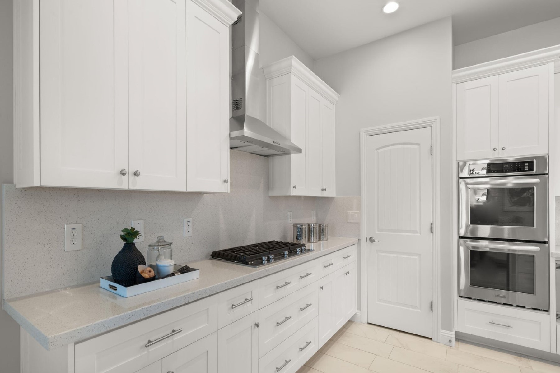 1822 W El Caminito Drive 