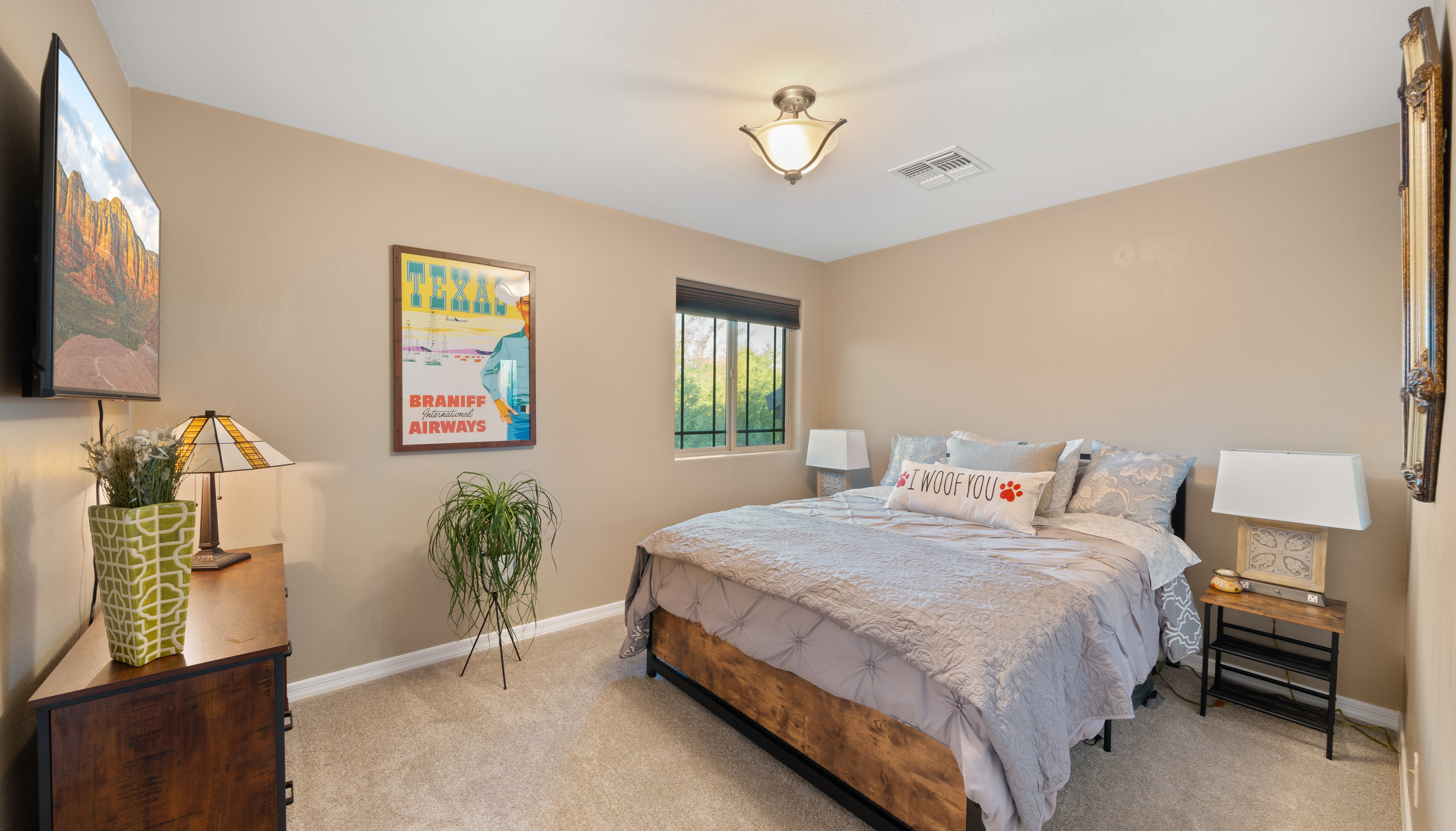 3810 W Lapenna Drive 