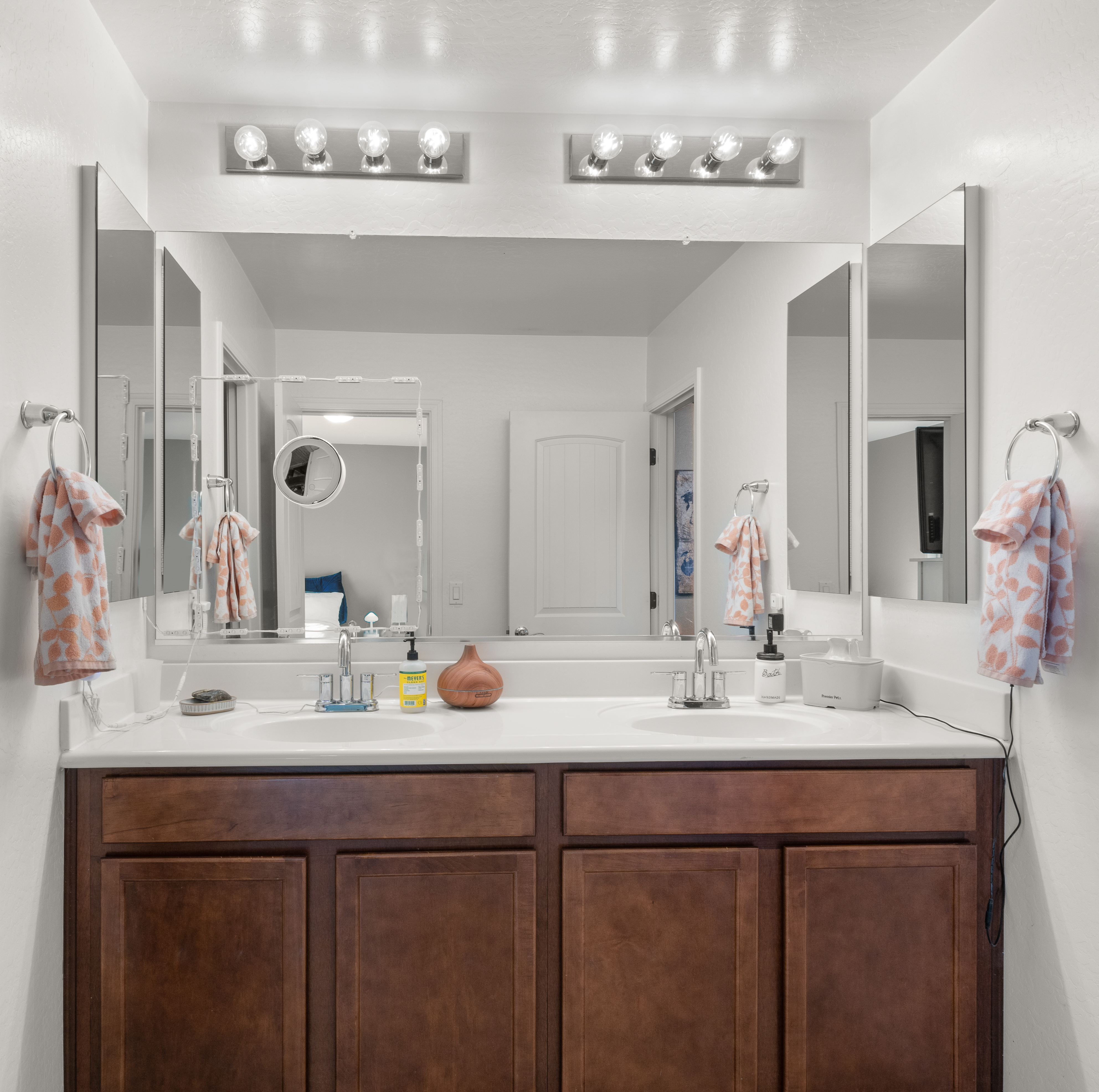 3810 W Lapenna Drive 