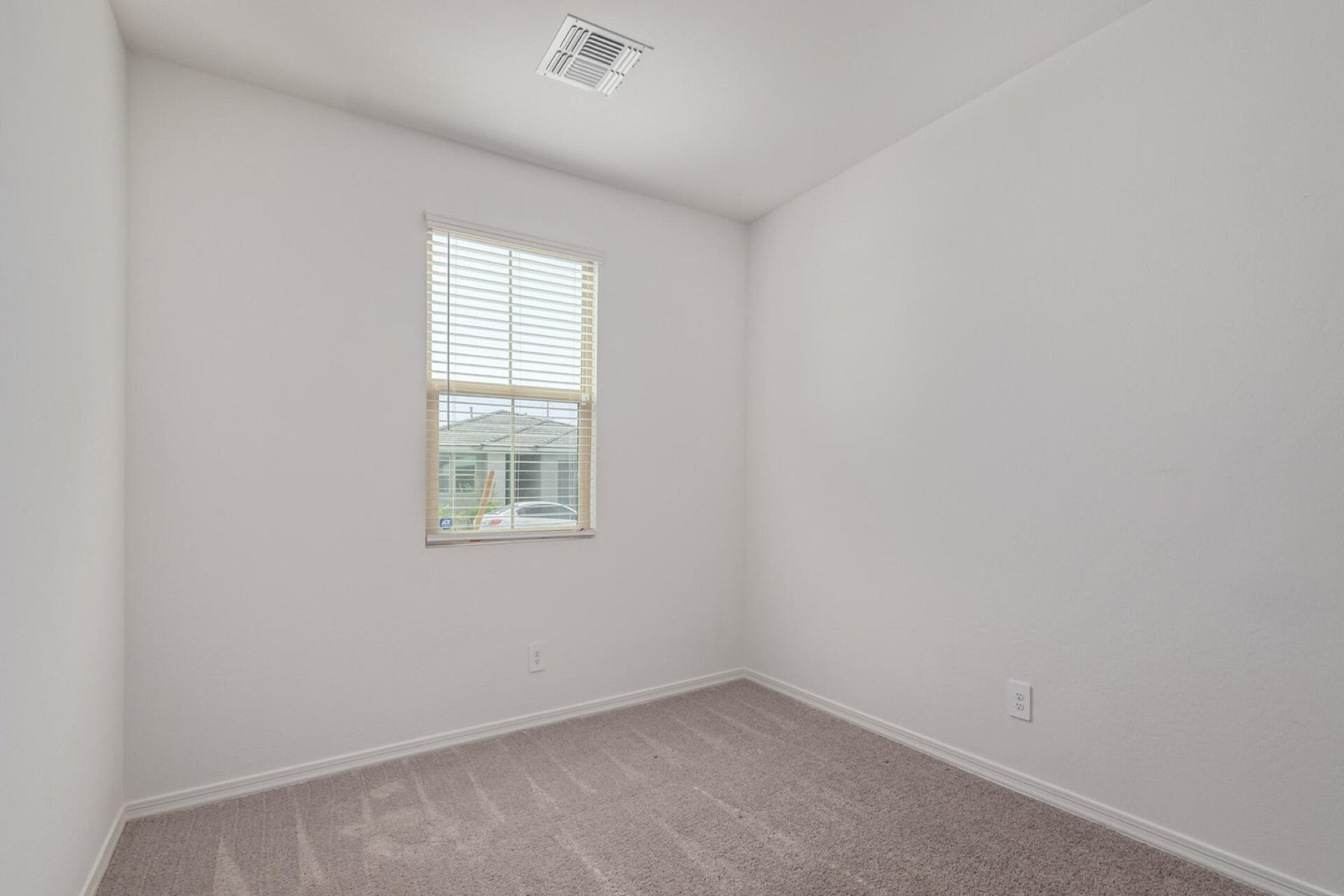 3226 E Rebel Lane 