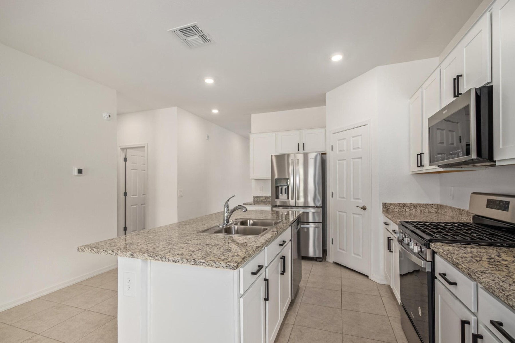 3226 E Rebel Lane 
