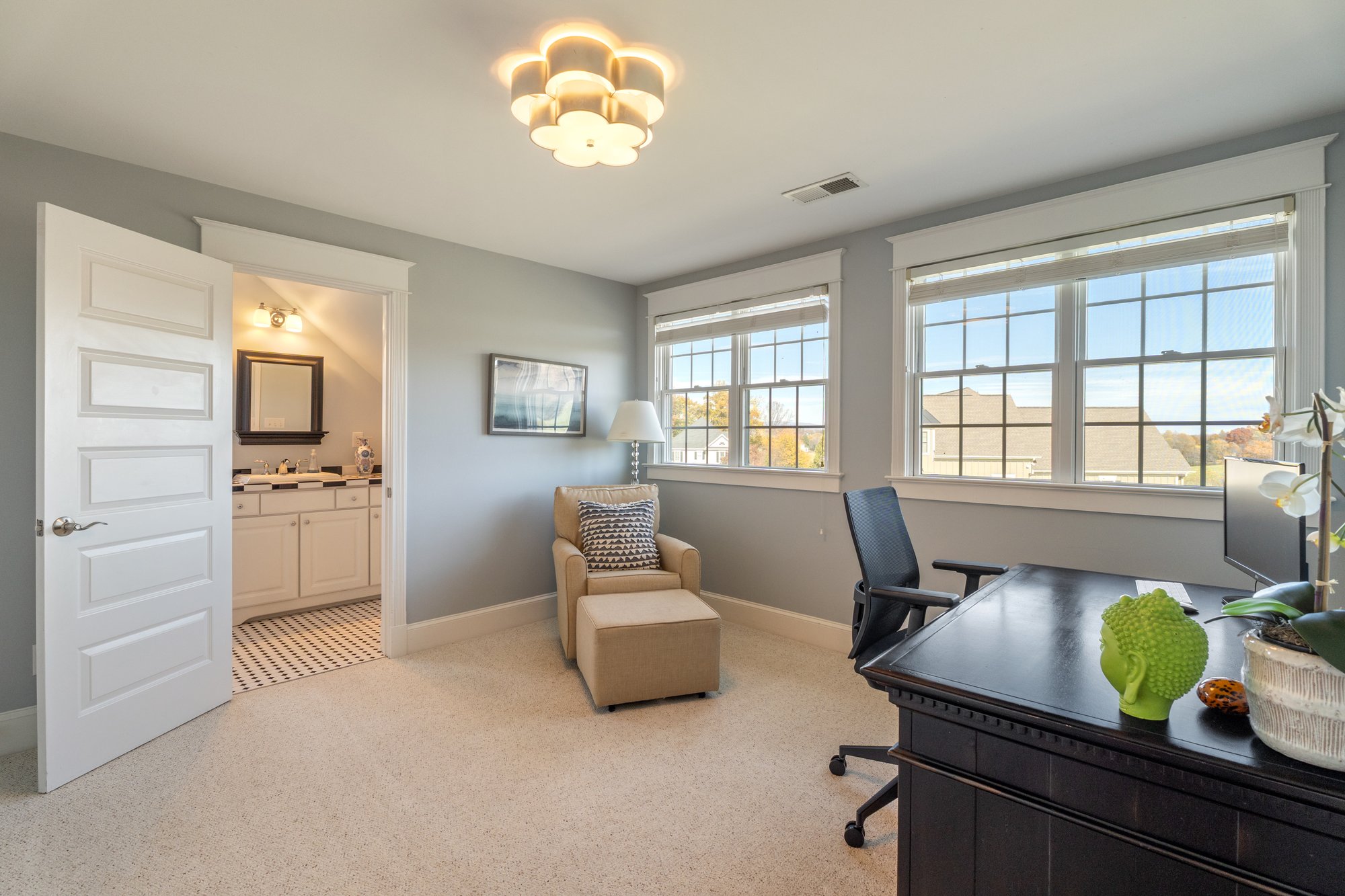 4912 Farriers Court