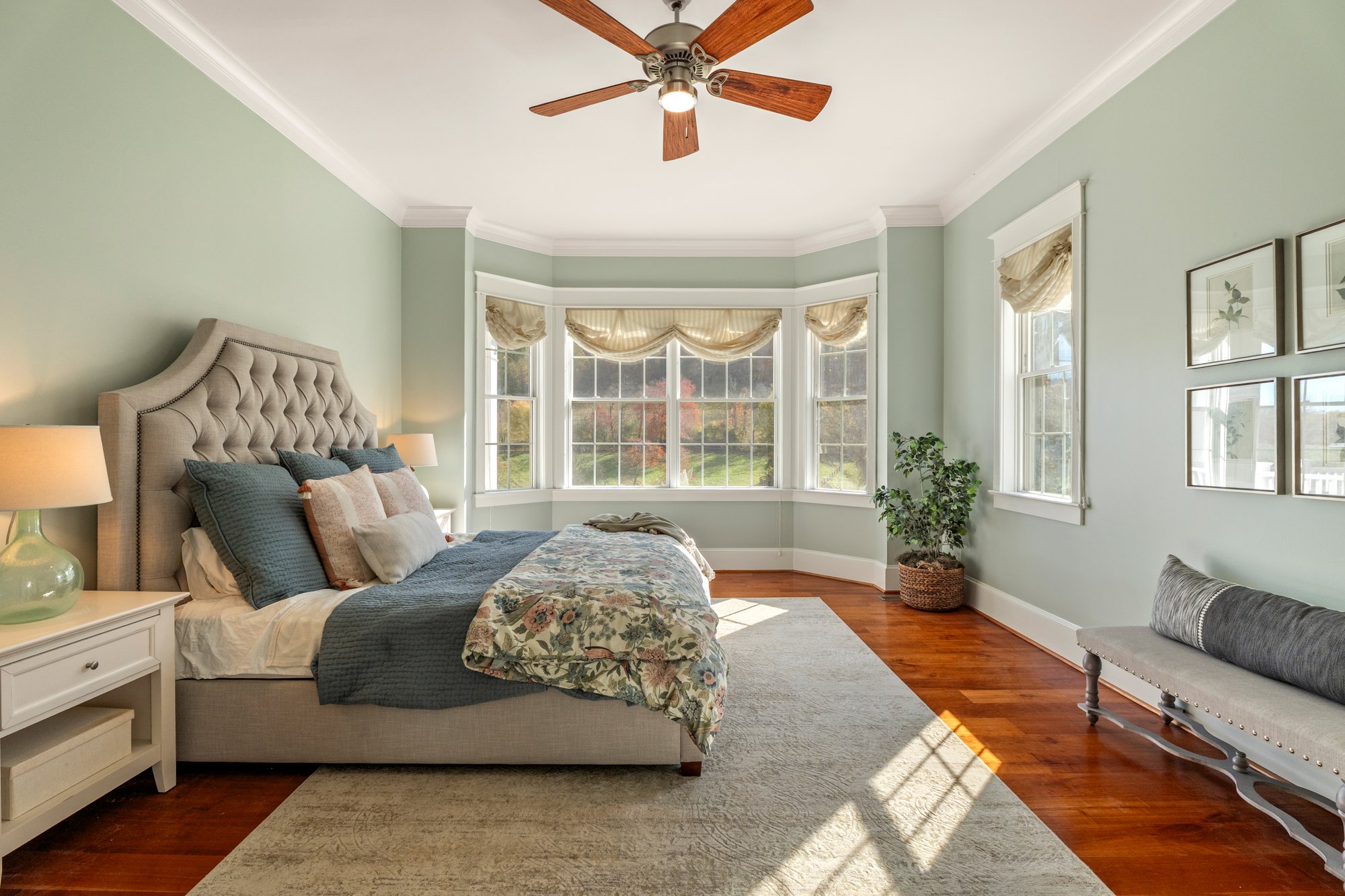 4912 Farriers Court