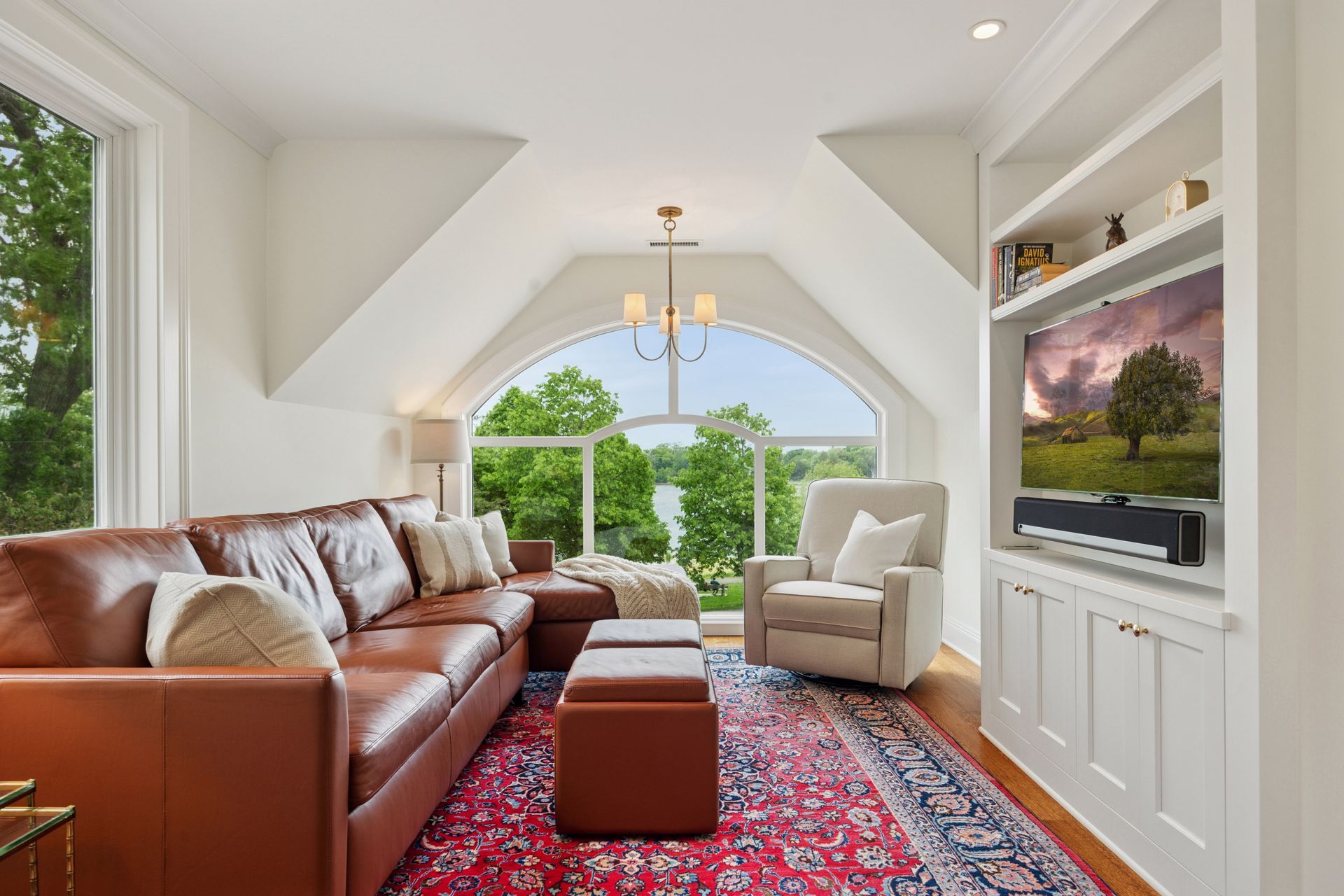 2683 Lake of the Isles Parkway East 