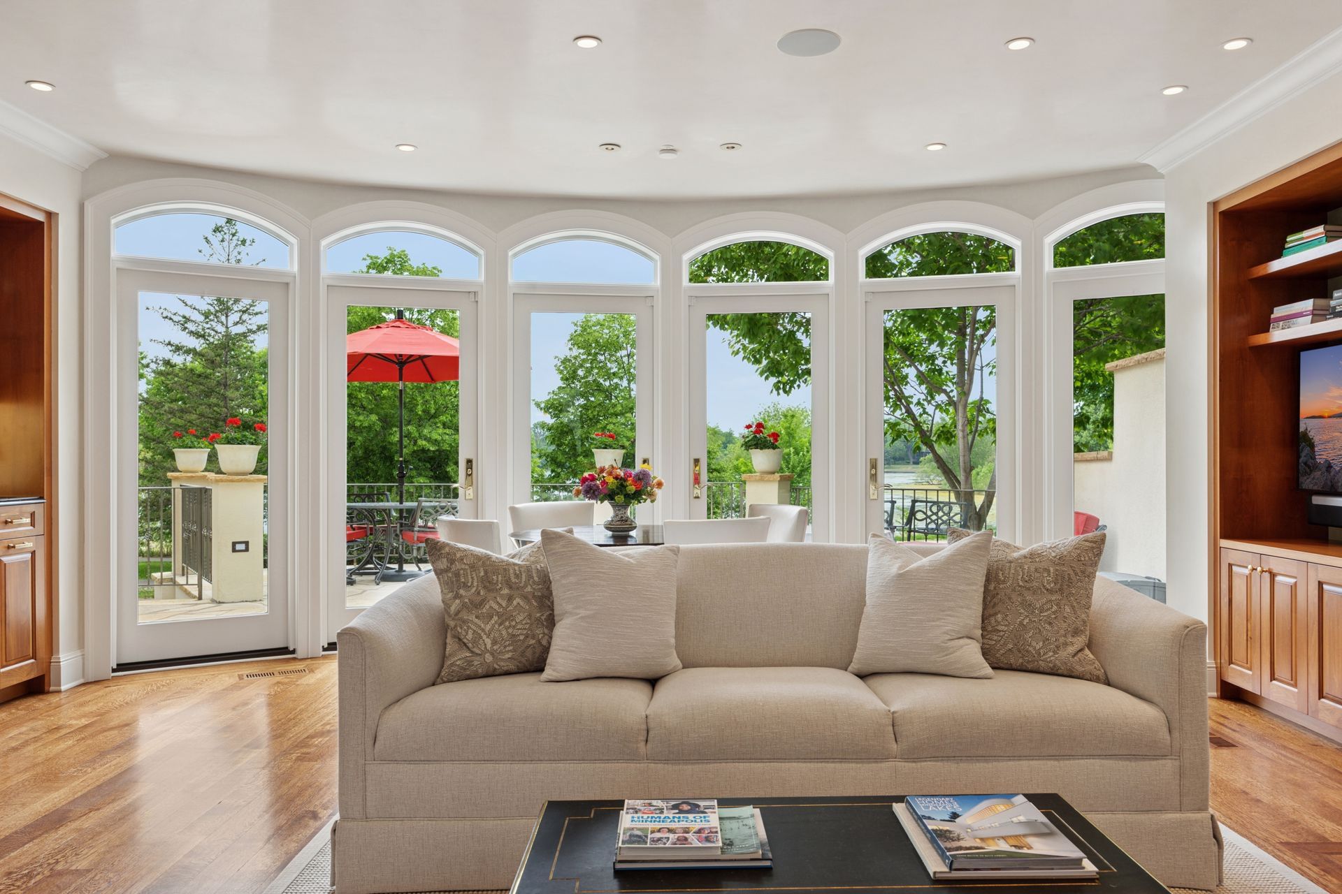 2683 Lake of the Isles Parkway East 