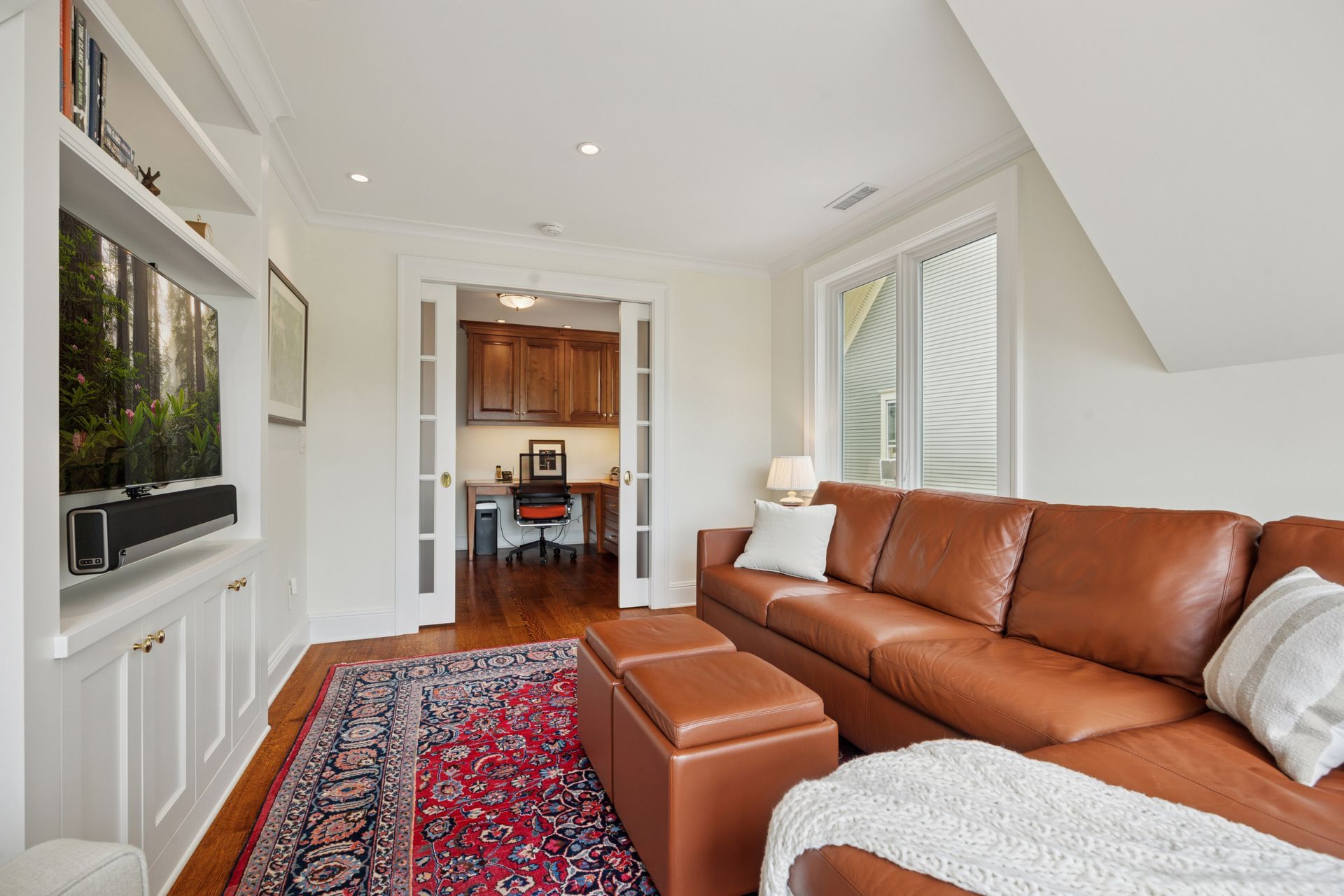 2683 Lake of the Isles Parkway East 