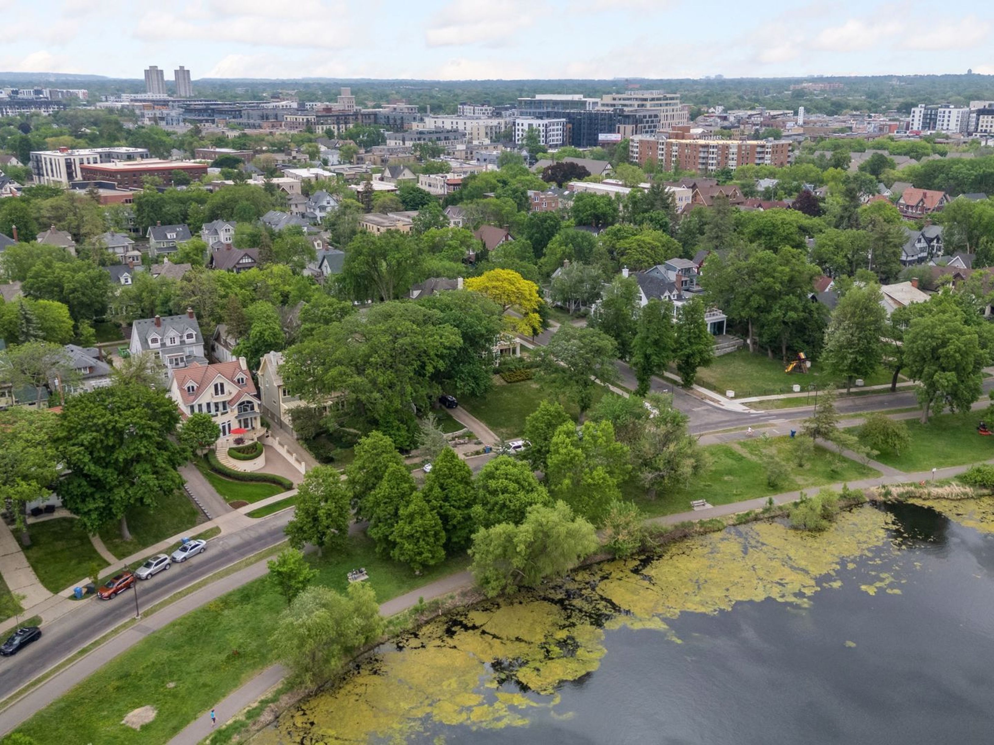 2683 Lake of the Isles Parkway East 