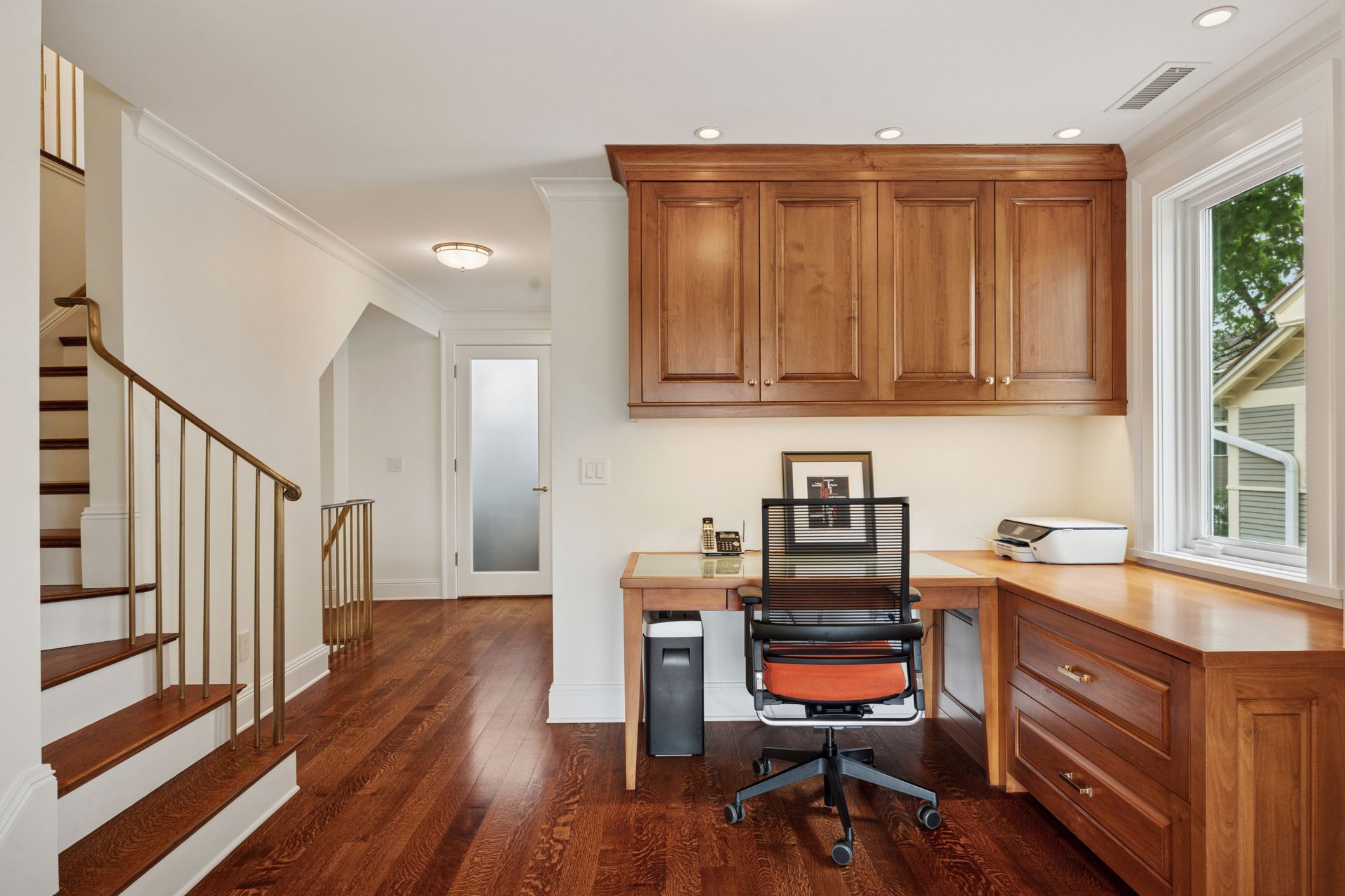 2683 Lake of the Isles Parkway East 