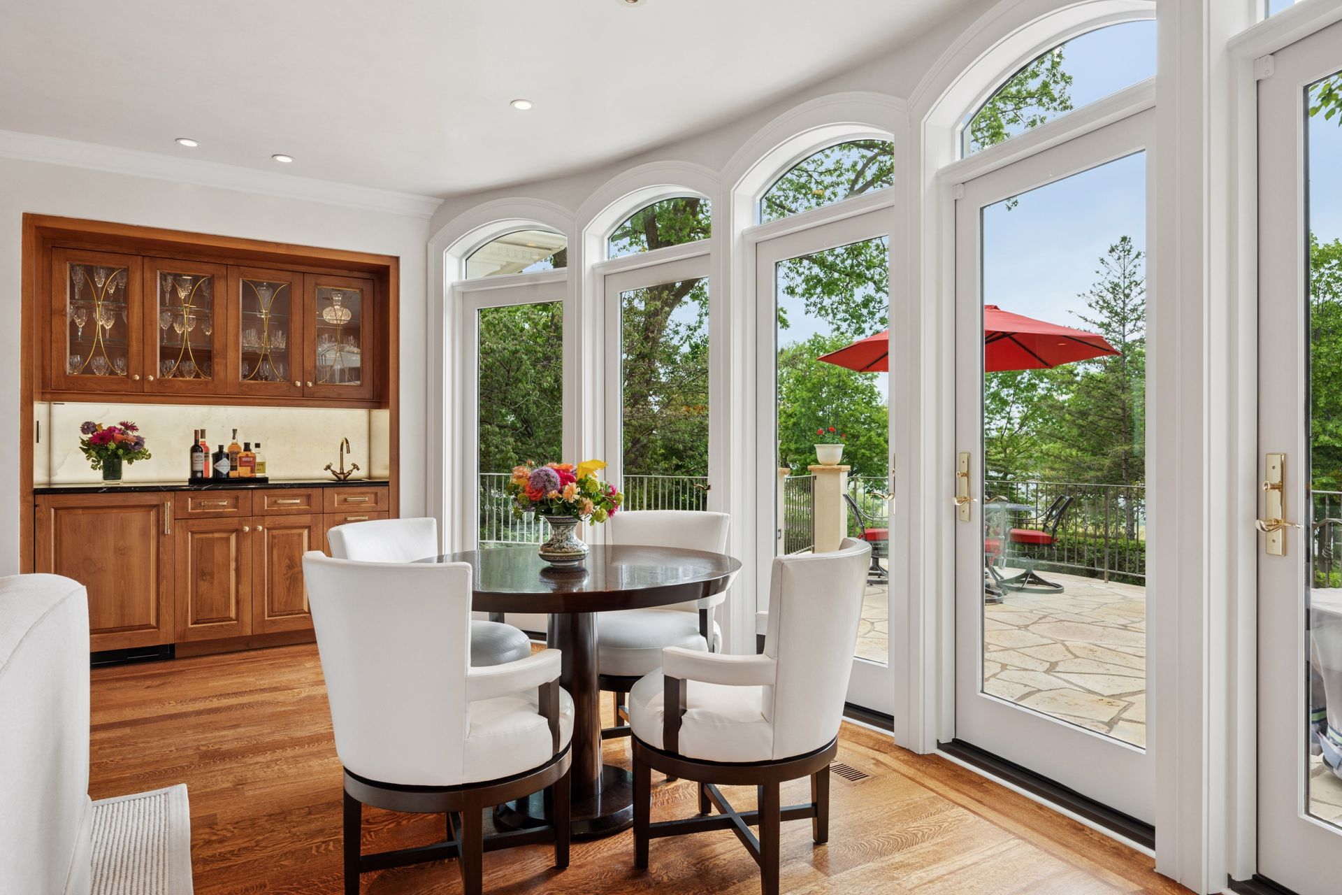 2683 Lake of the Isles Parkway East 
