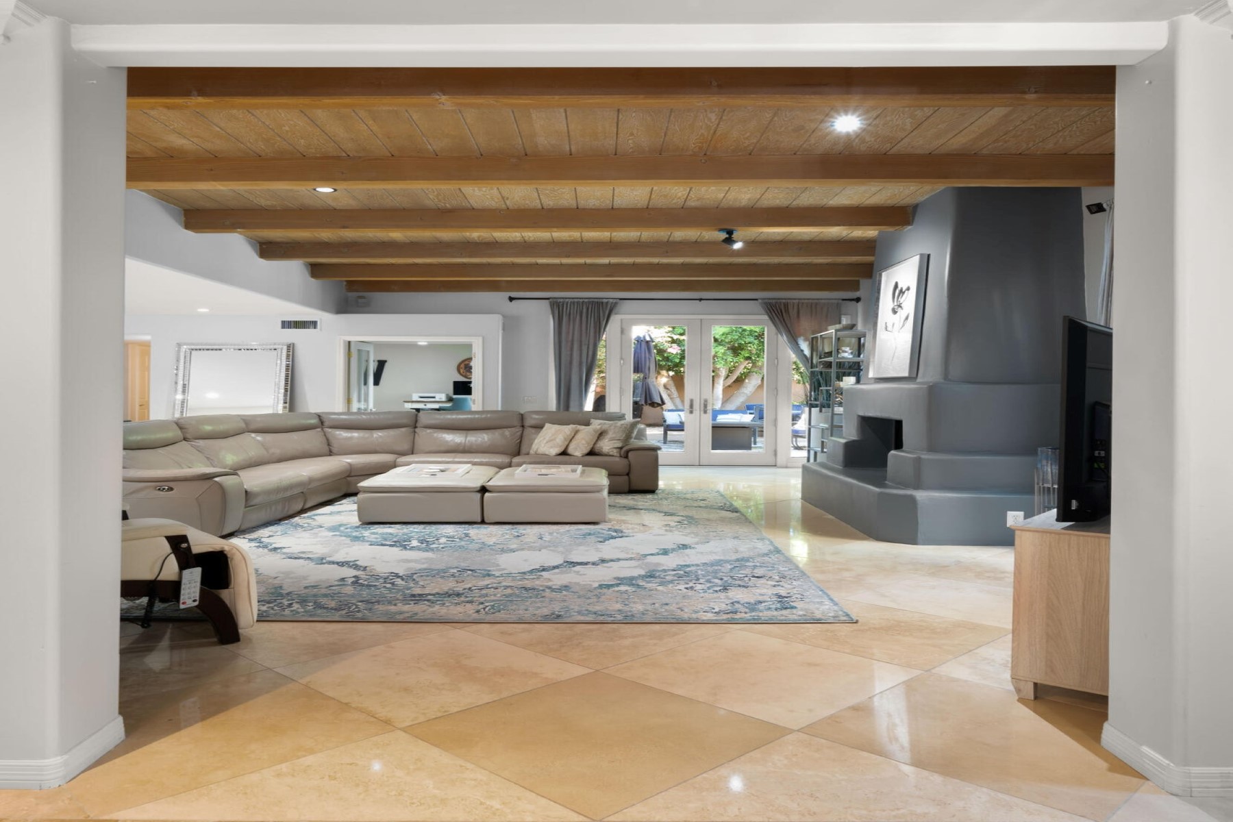 7808 E Montebello Avenue 