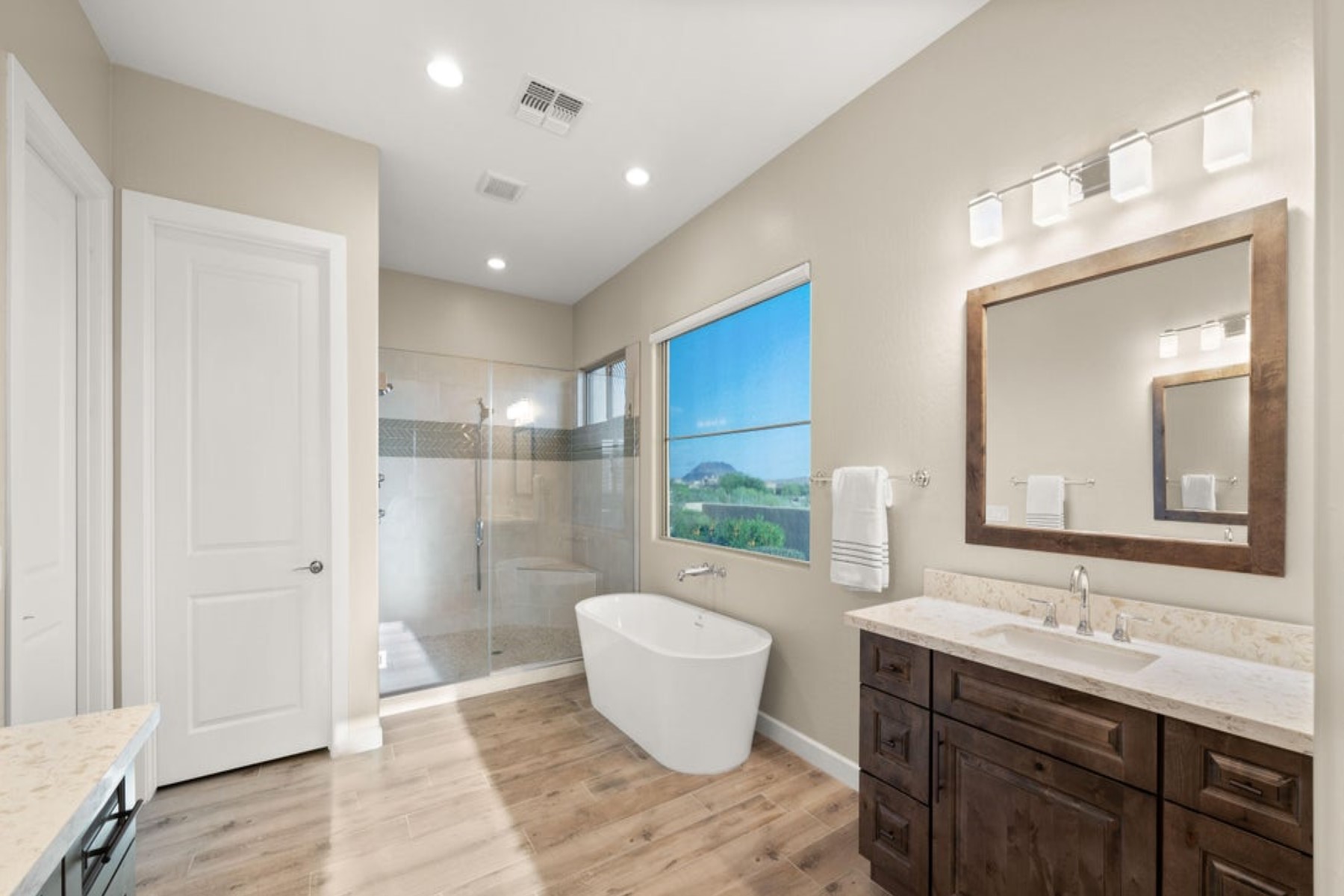 37336 N Boulder View Drive 