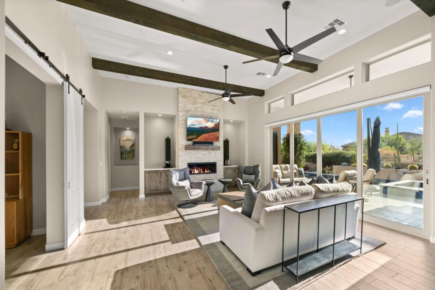 37336 N Boulder View Drive 