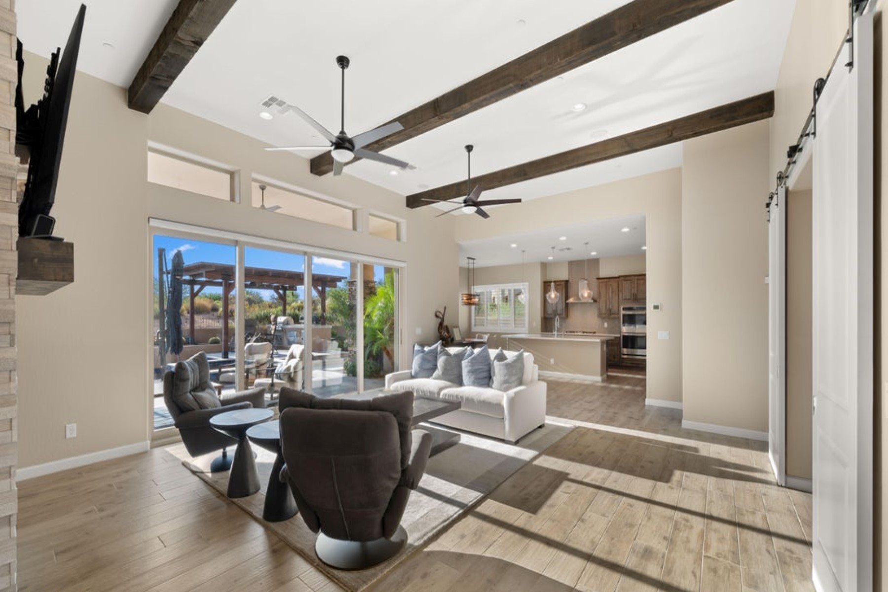 37336 N Boulder View Drive 