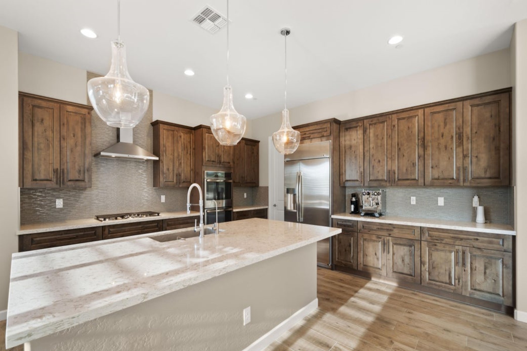 37336 N Boulder View Drive 