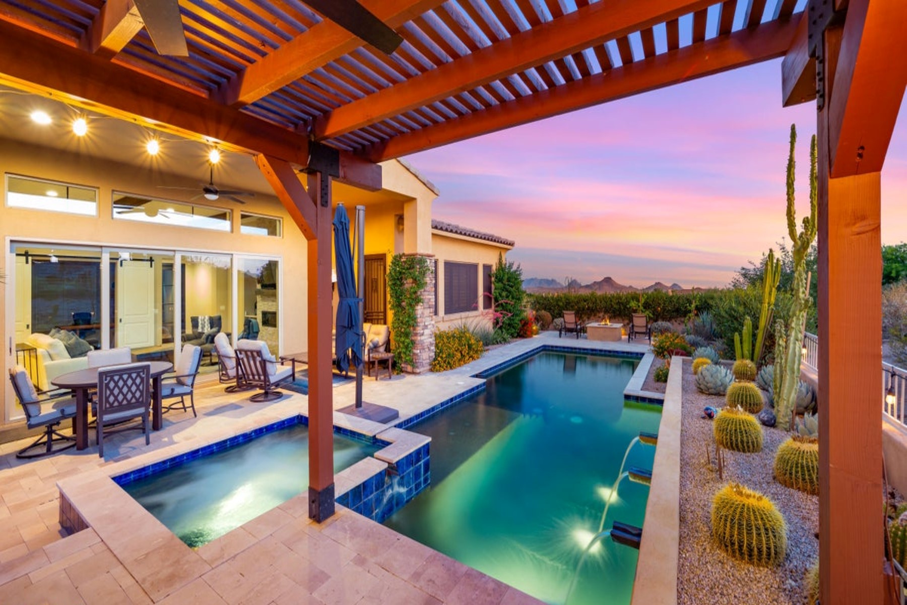 37336 N Boulder View Drive 