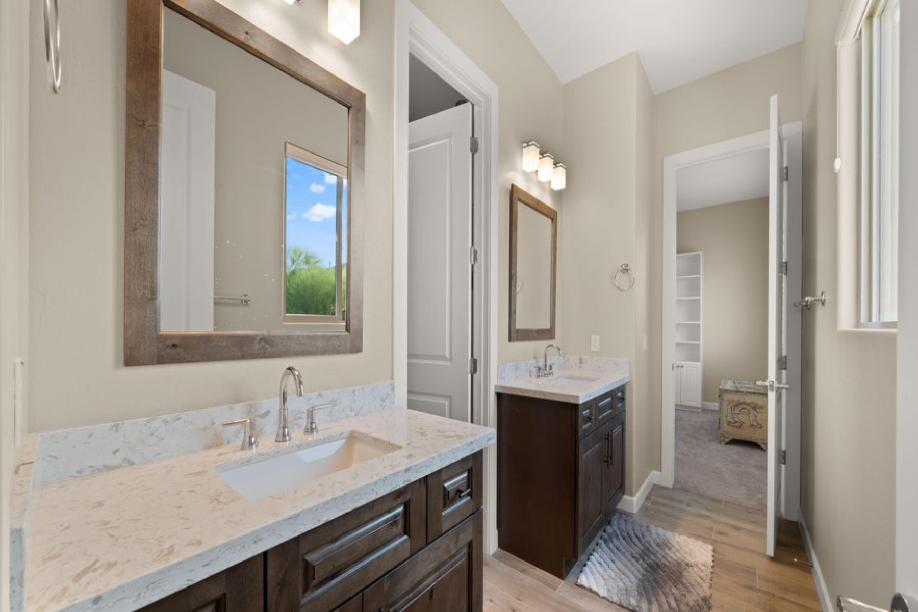 37336 N Boulder View Drive 