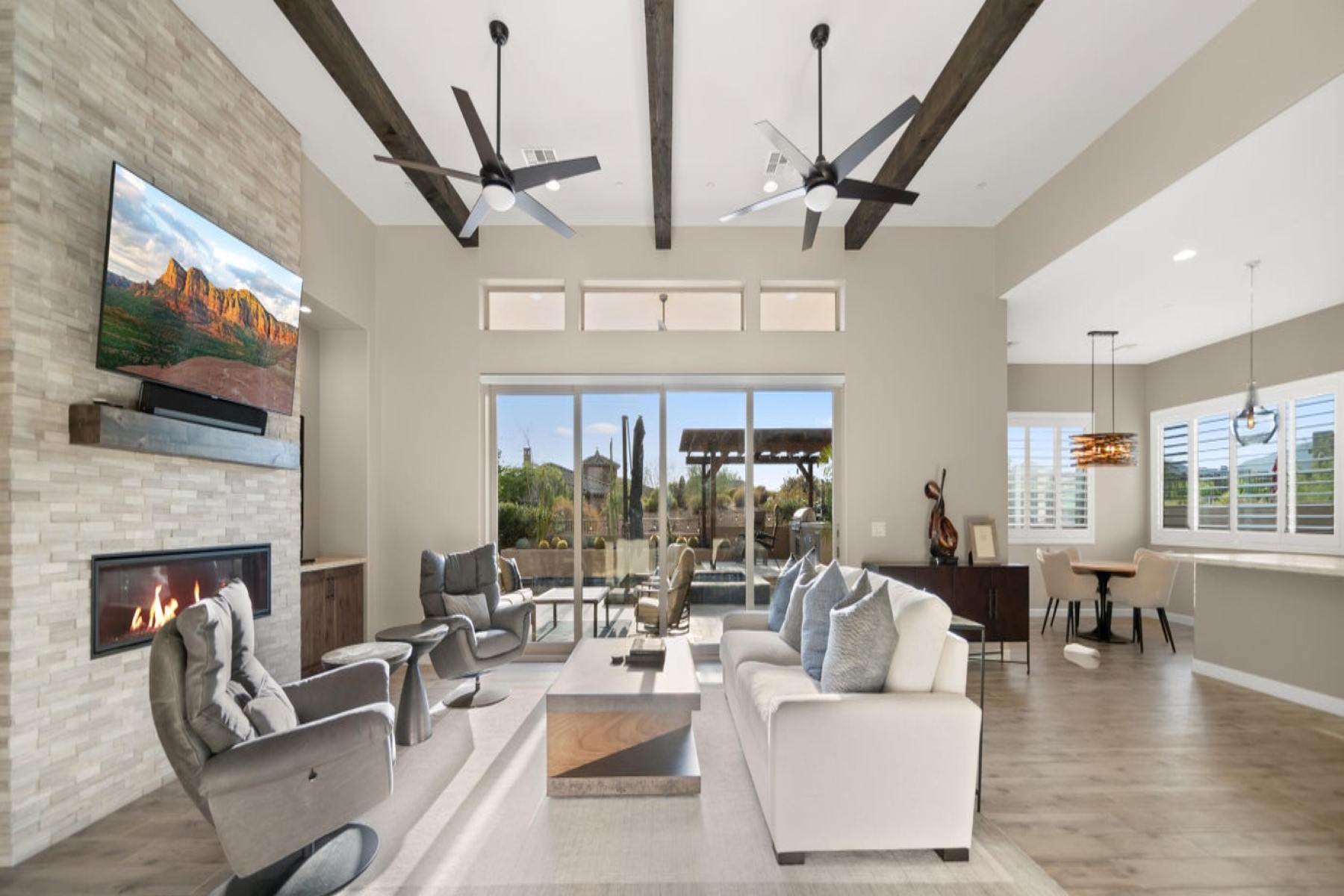 37336 N Boulder View Drive 