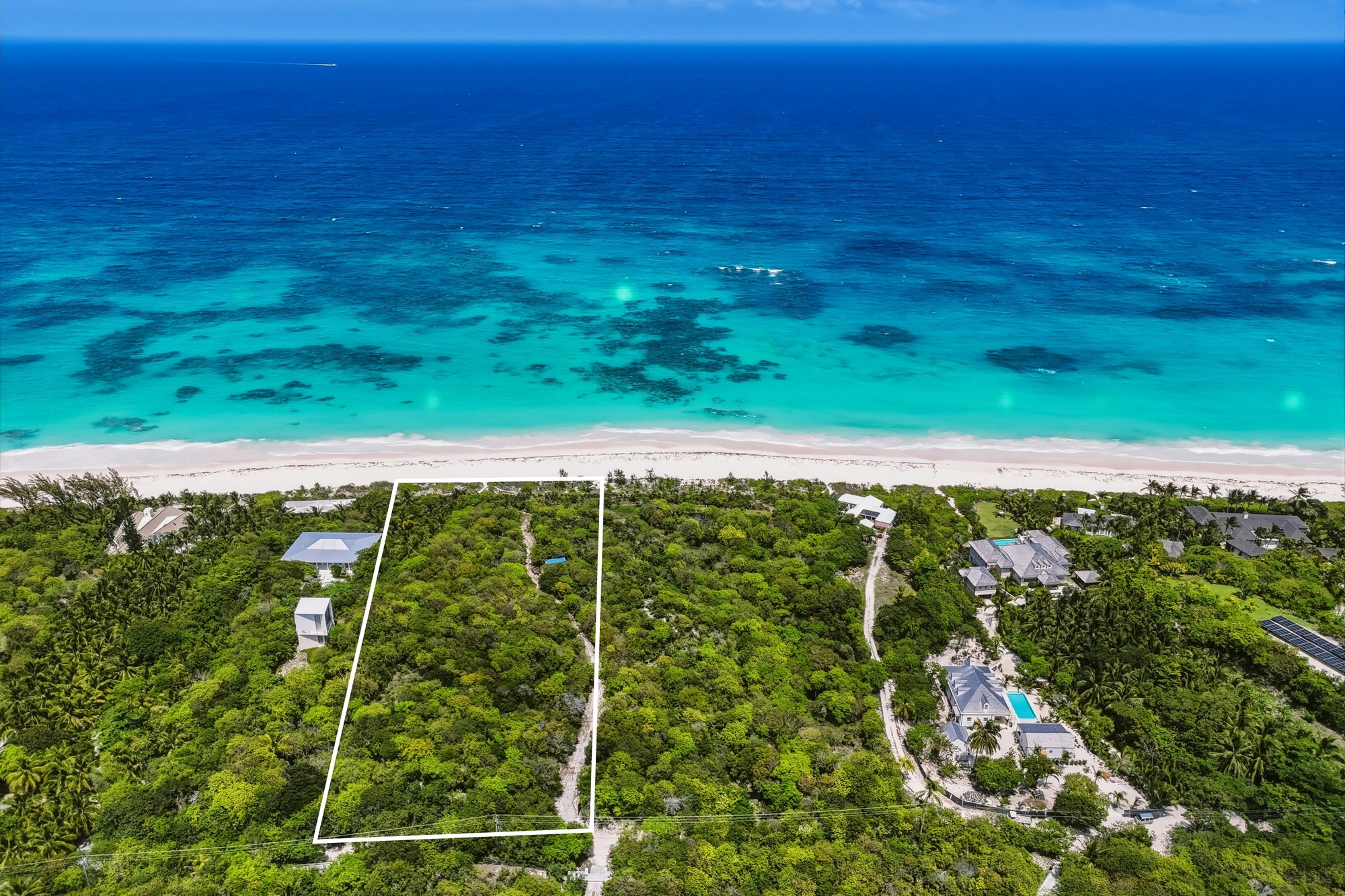 Harbour Island Beachfront Acreage 