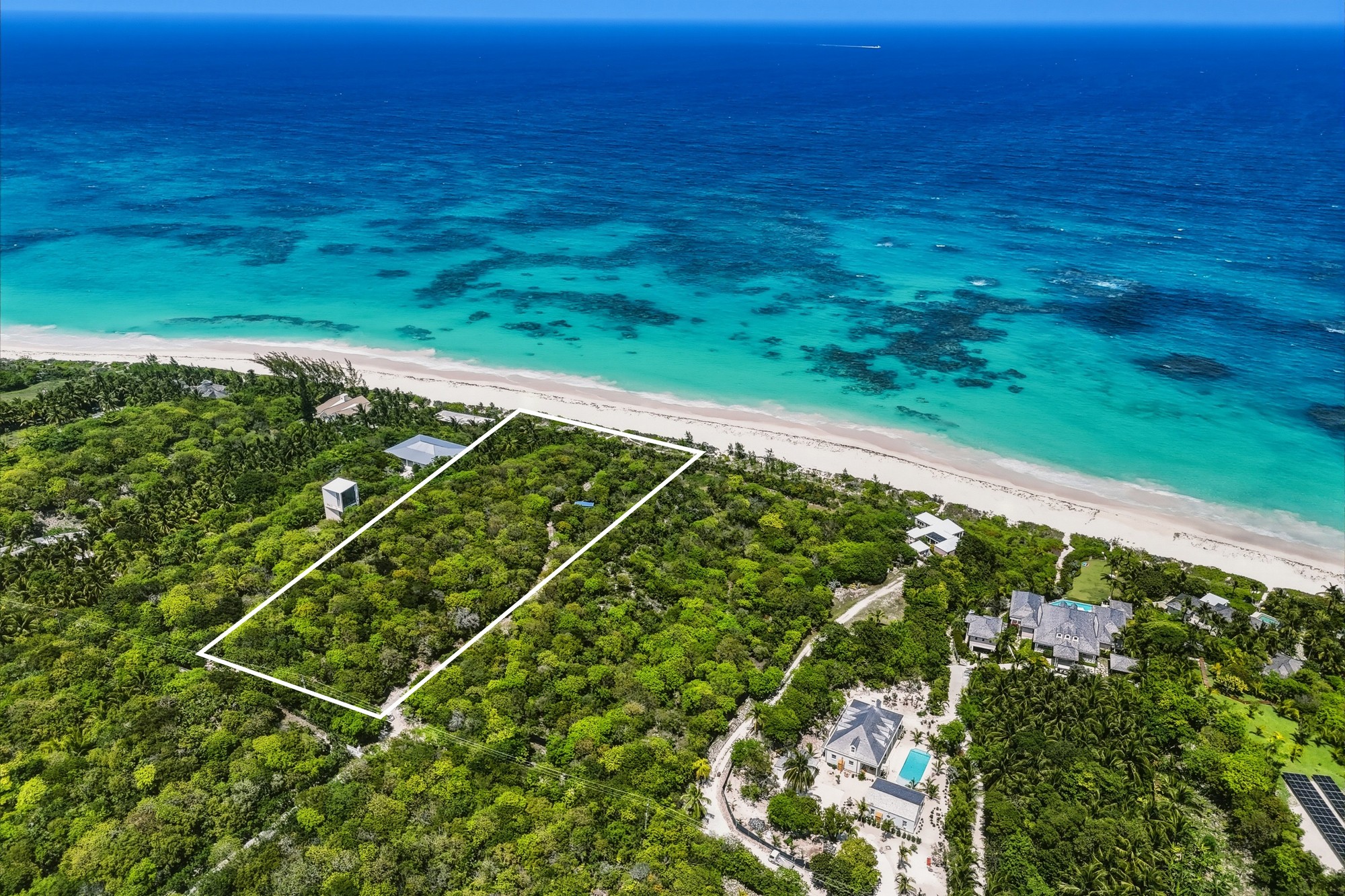Harbour Island Beachfront Acreage 