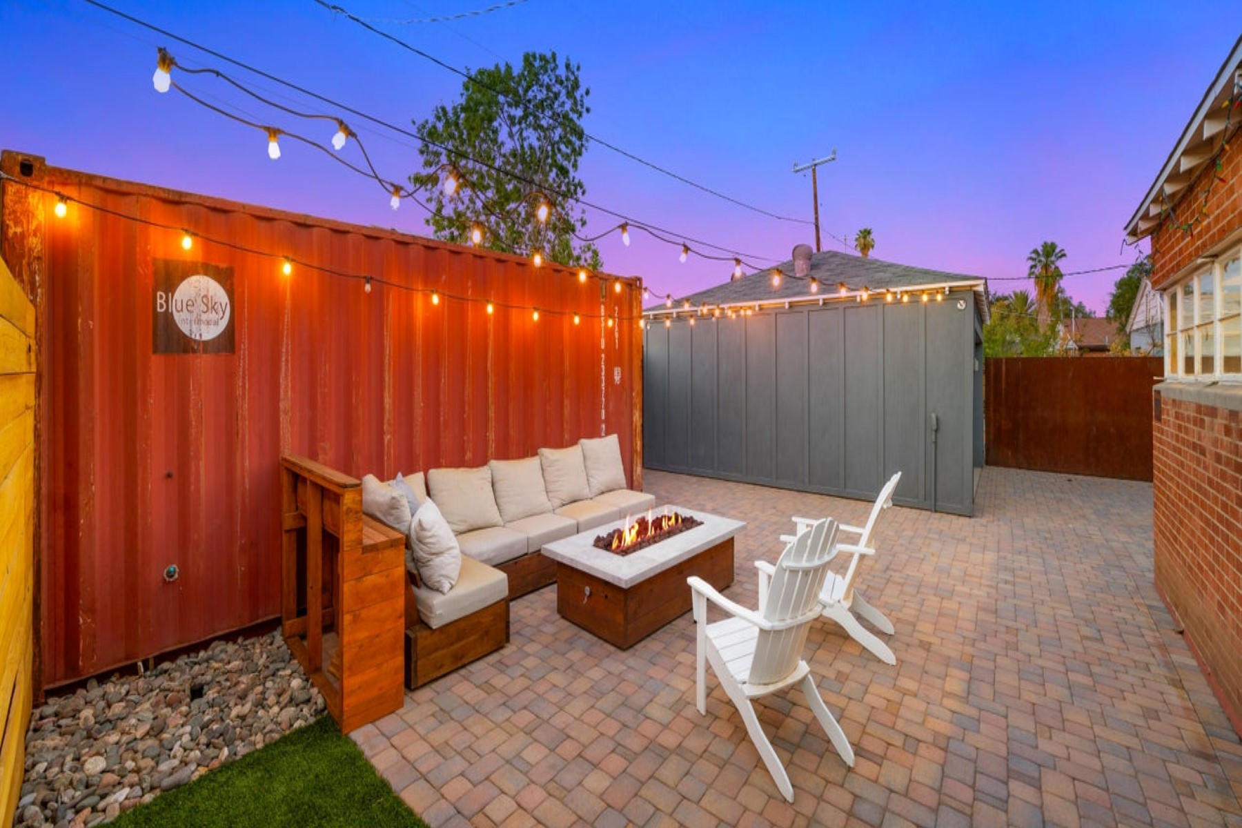 842 E Cambridge Avenue 