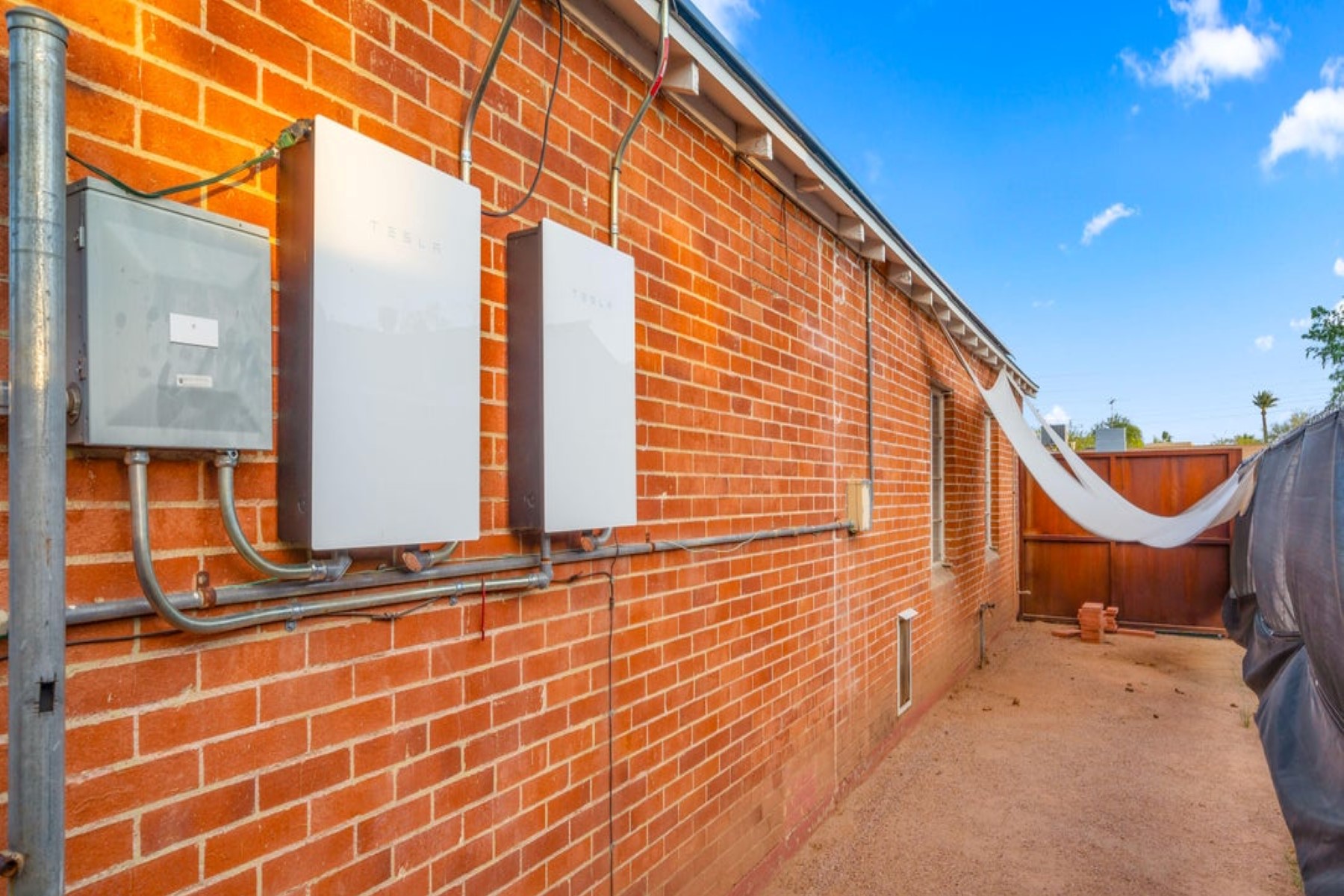 842 E Cambridge Avenue 