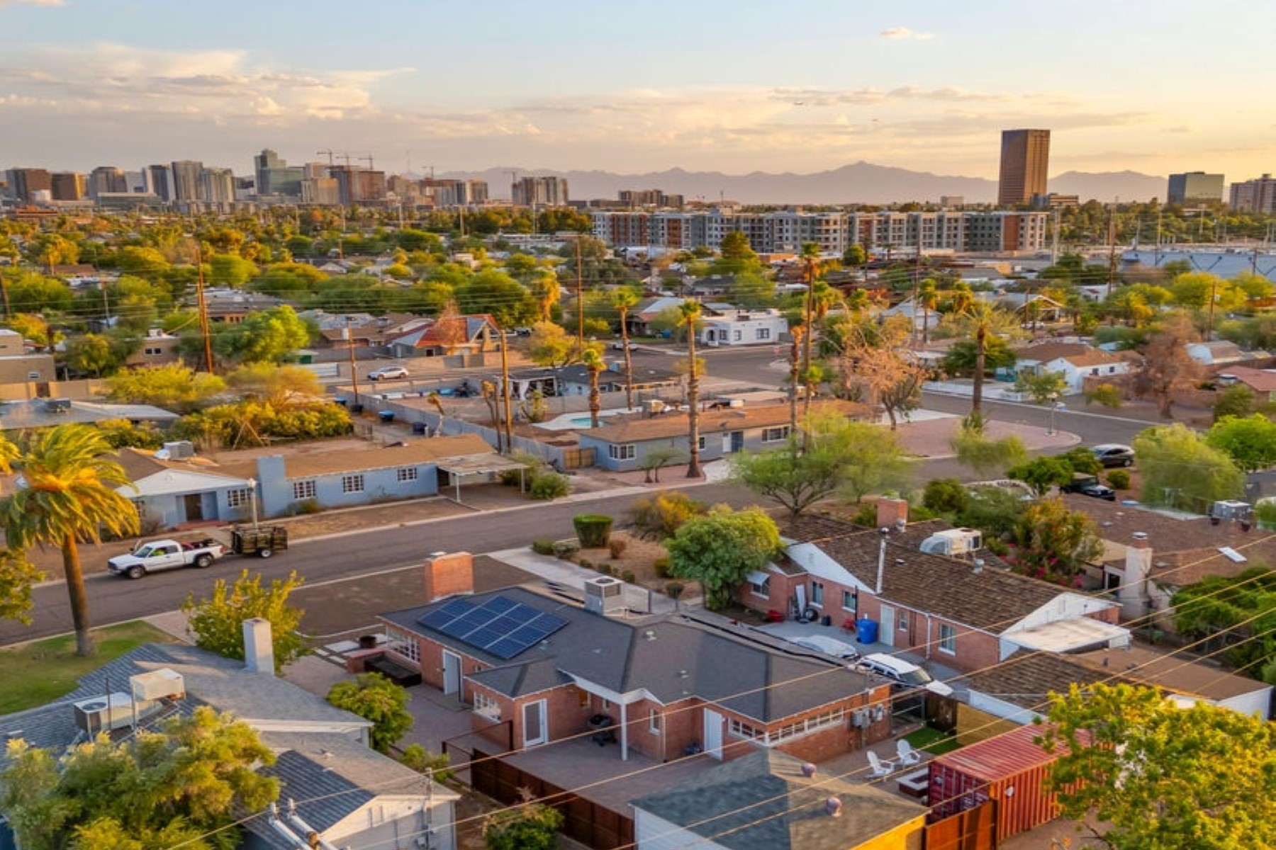 842 E Cambridge Avenue 