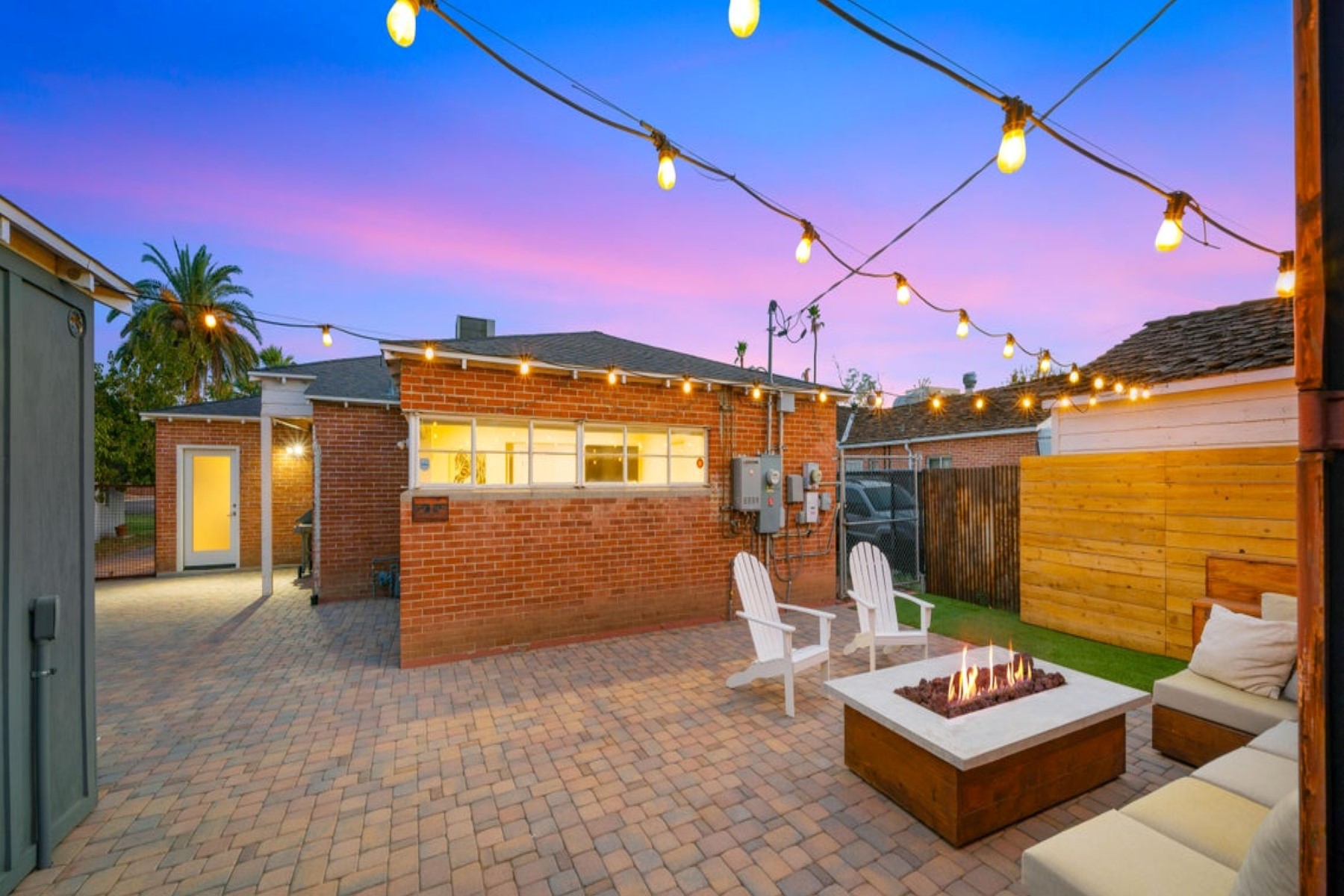 842 E Cambridge Avenue 