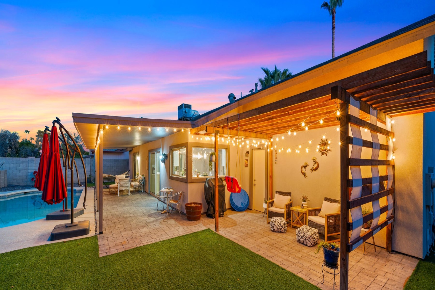 2516 W Acoma Drive 