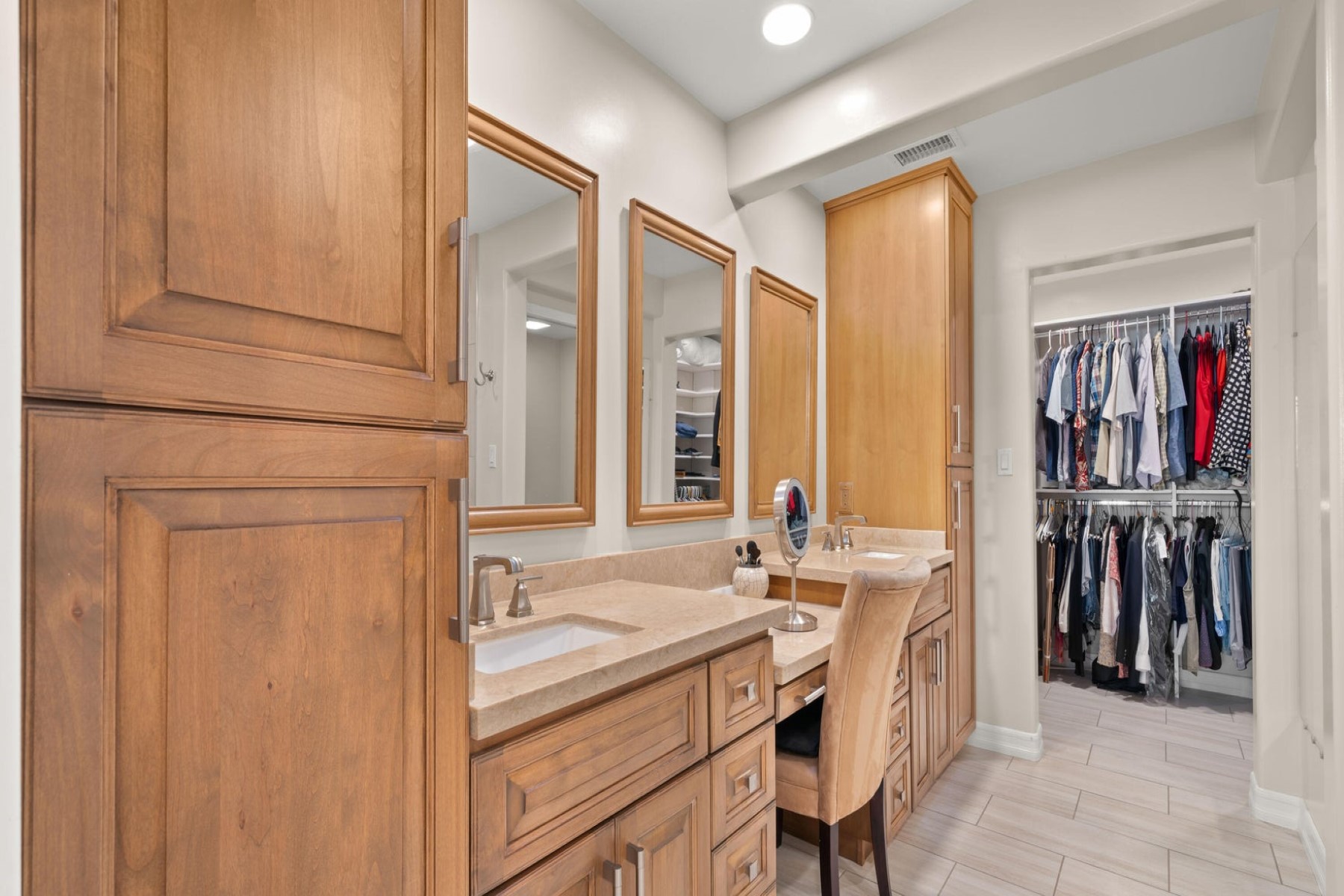 7802 E Northland Drive 