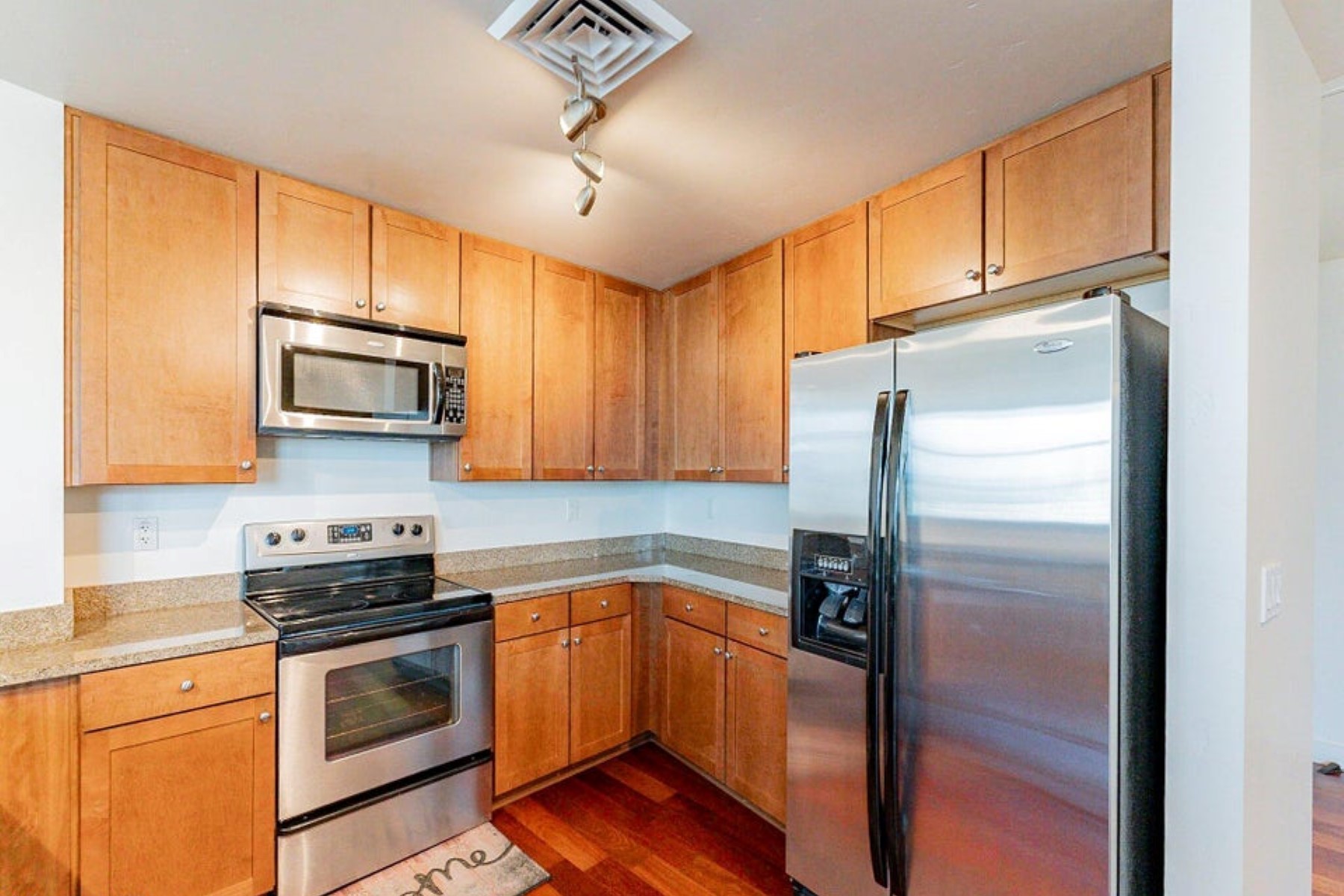 310 S 4th Street 905 