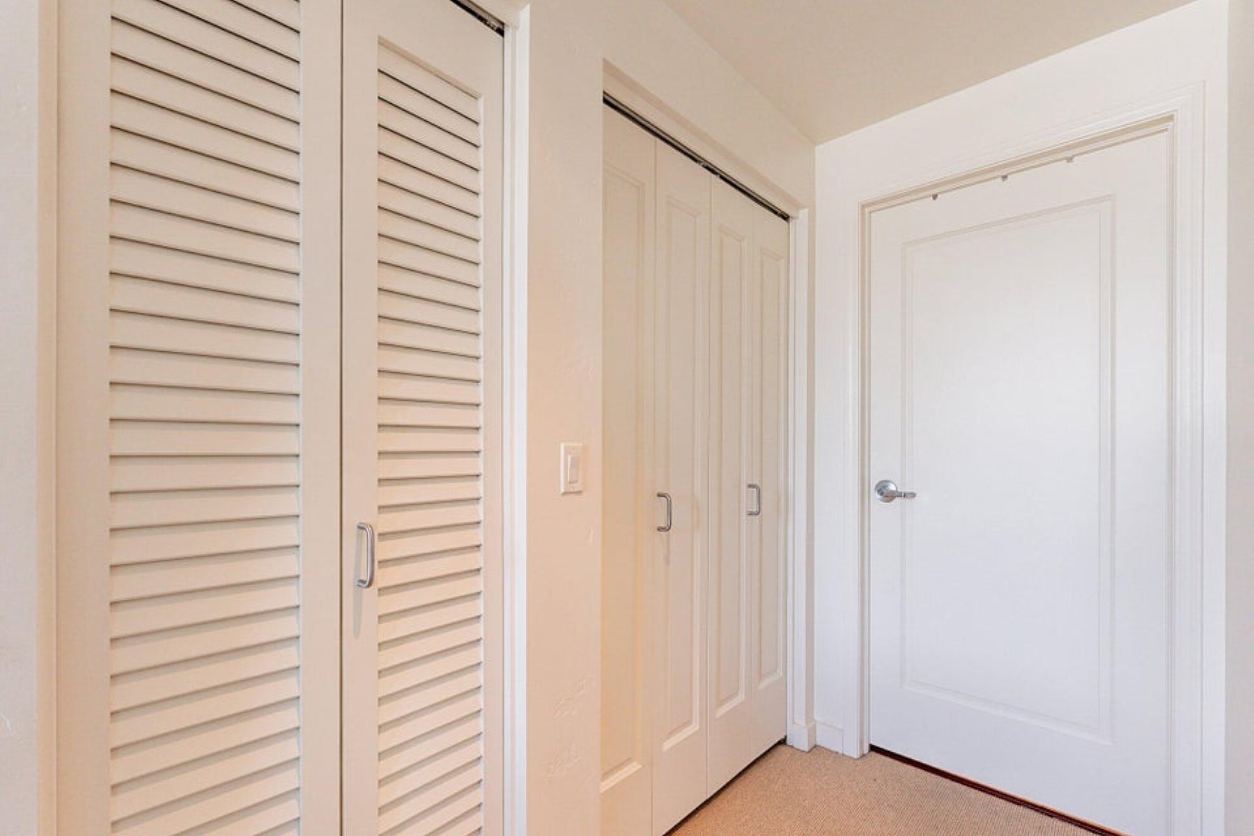 310 S 4th Street 905 
