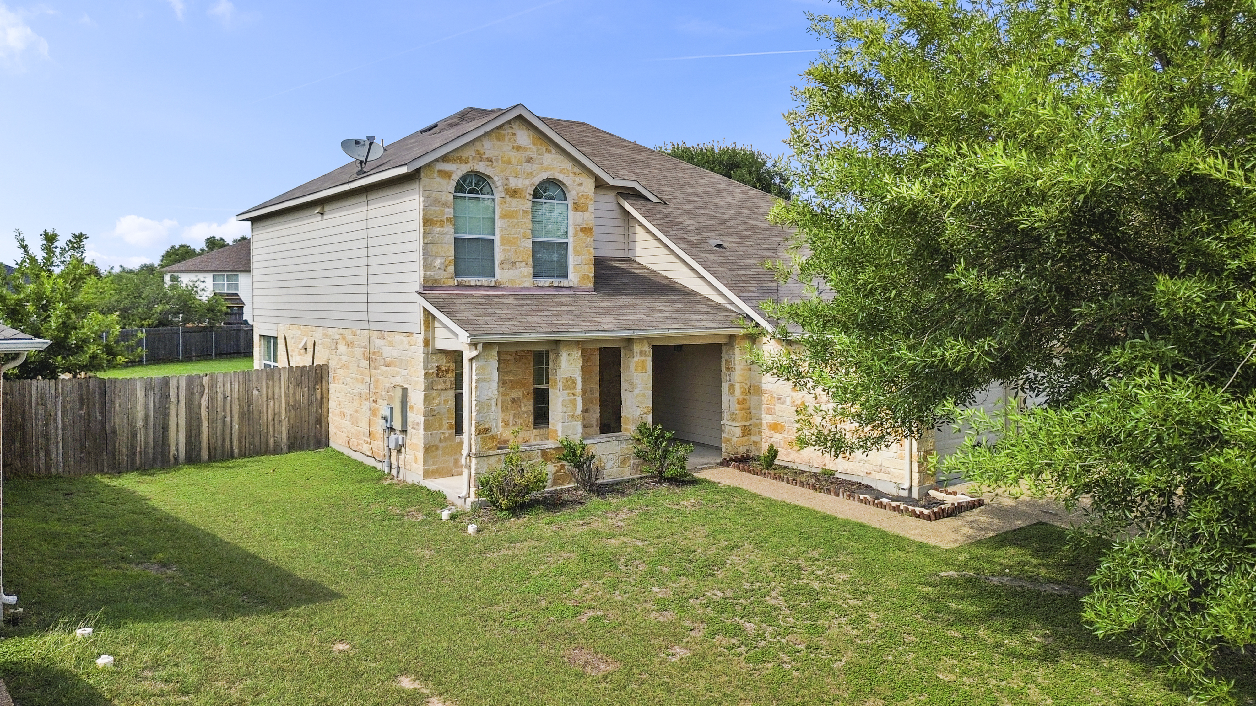 348 King Elder Lane 