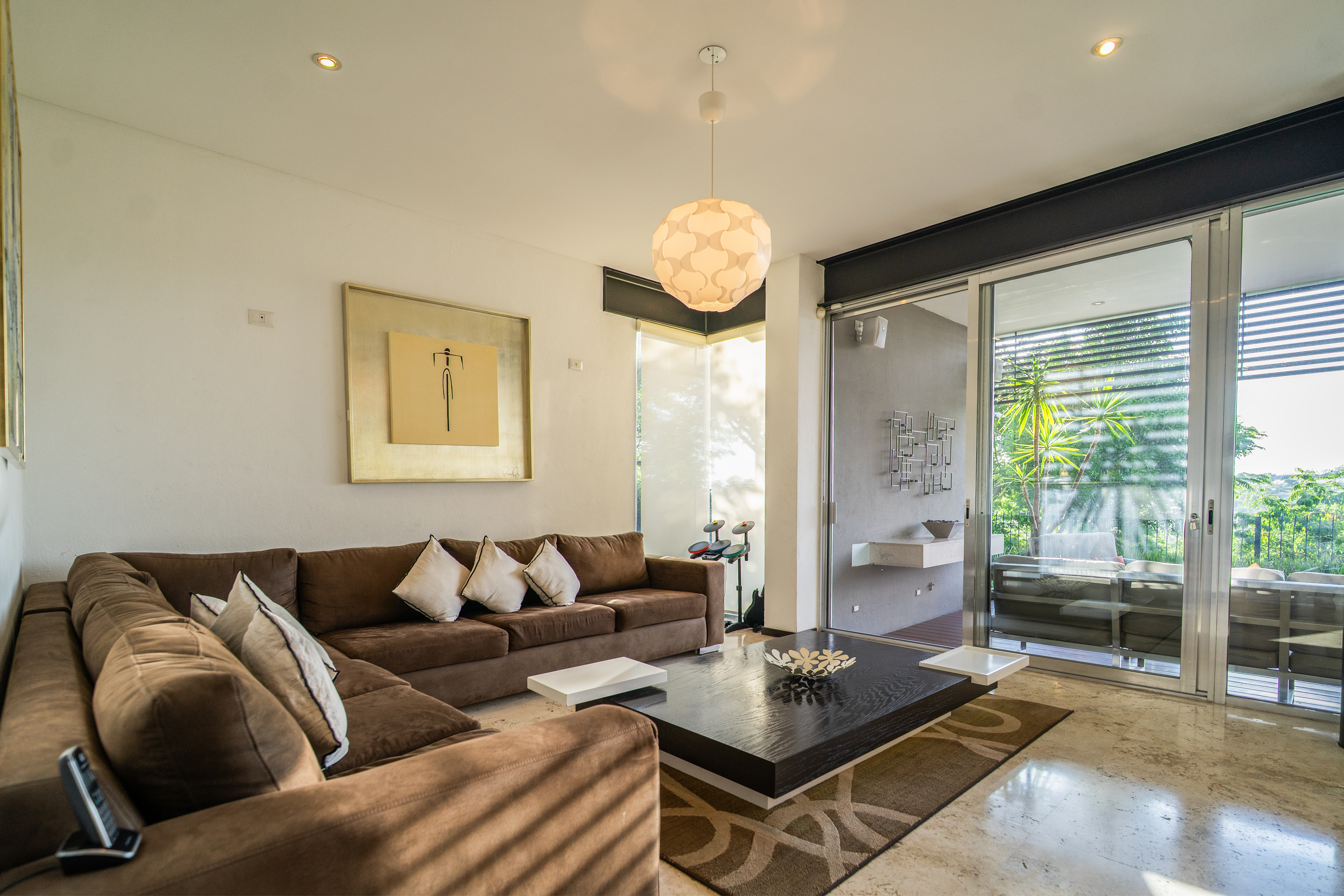 THE VALLEY HOUSE Lomas del Campanario