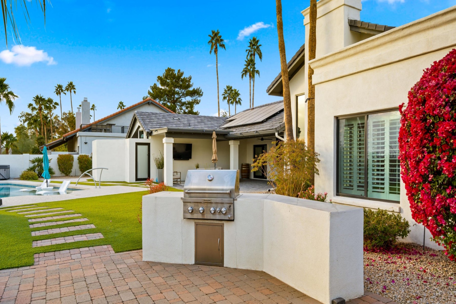 9841 E Doubletree Ranch Road 