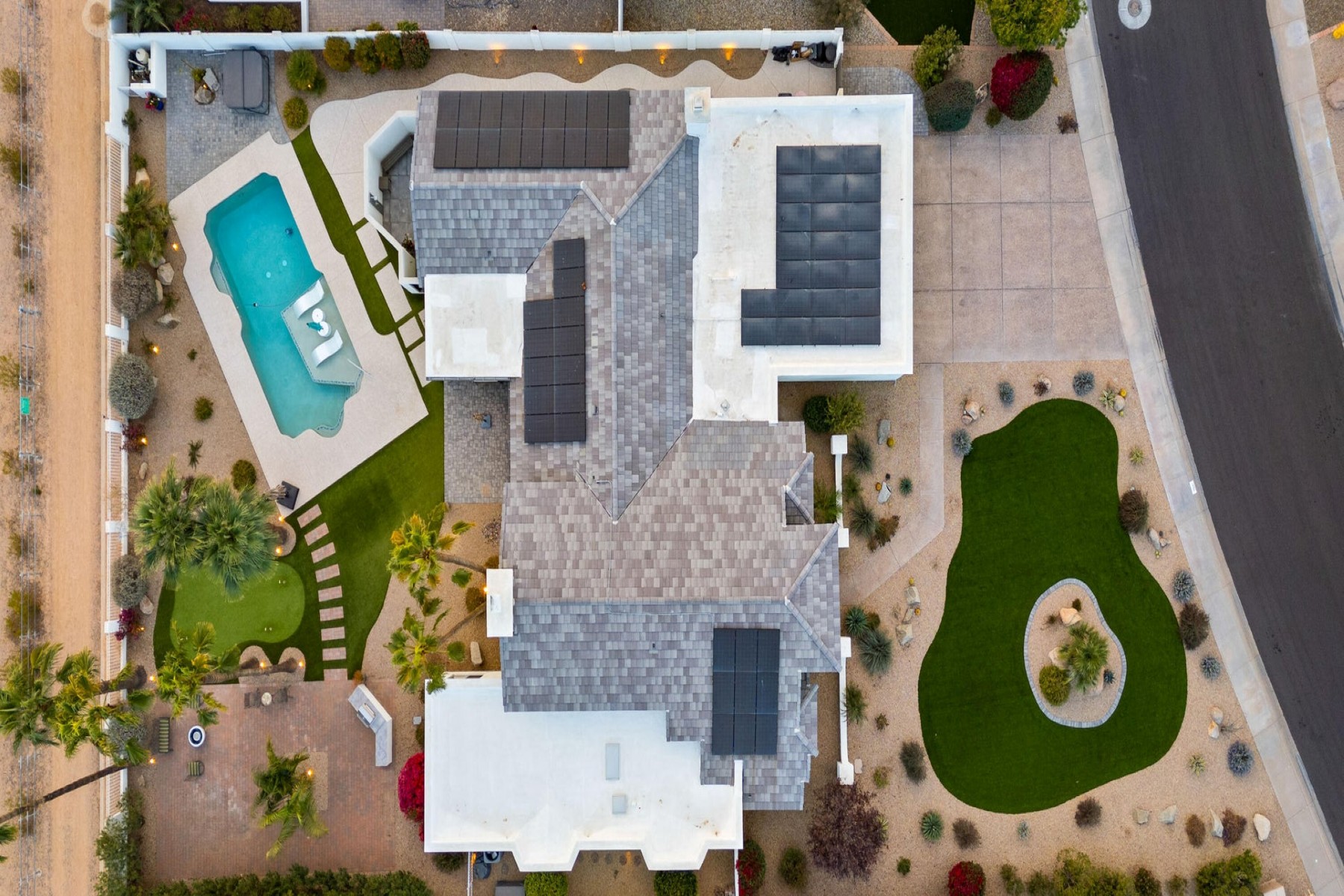 9841 E Doubletree Ranch Road 