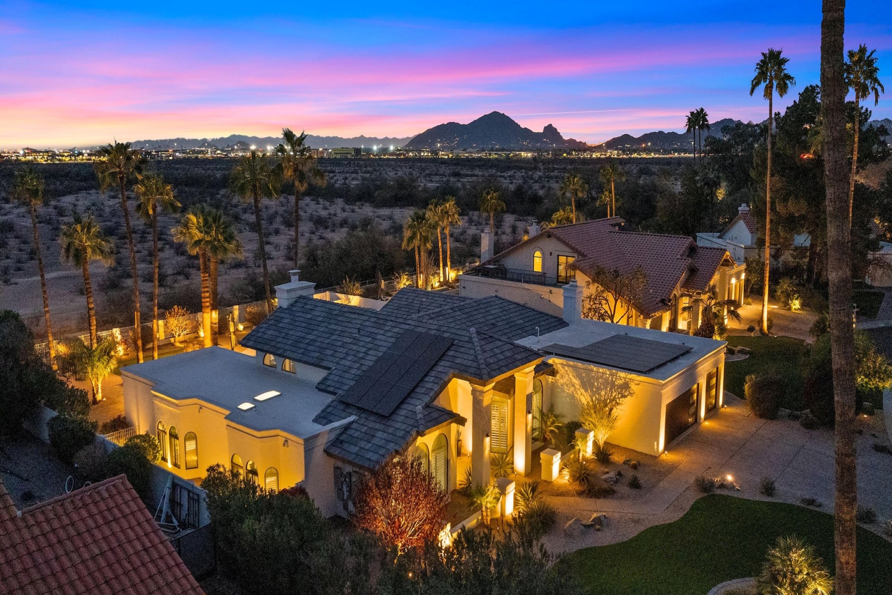 9841 E Doubletree Ranch Road 