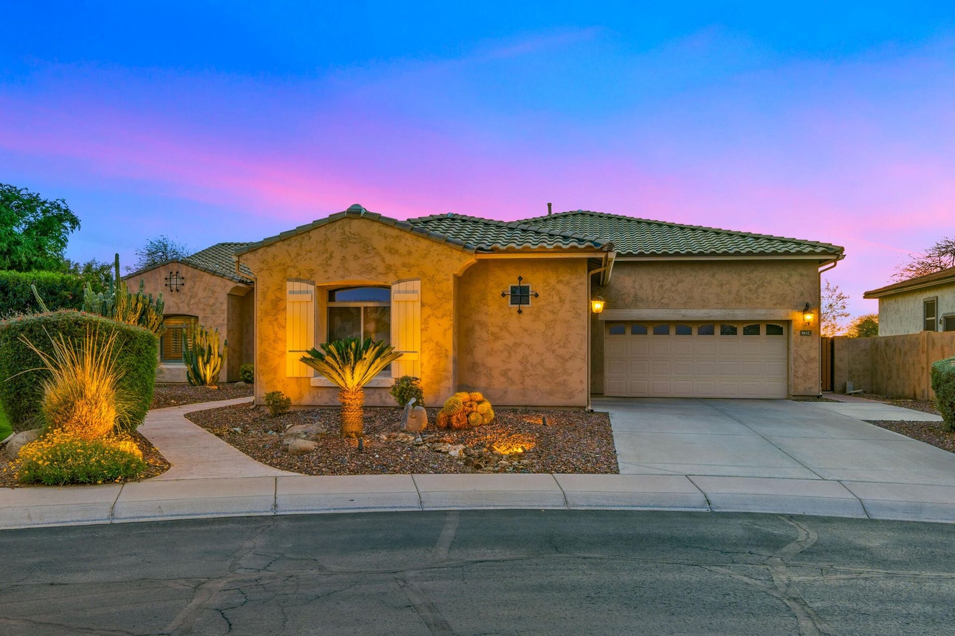 5632 S Four Peaks Place 