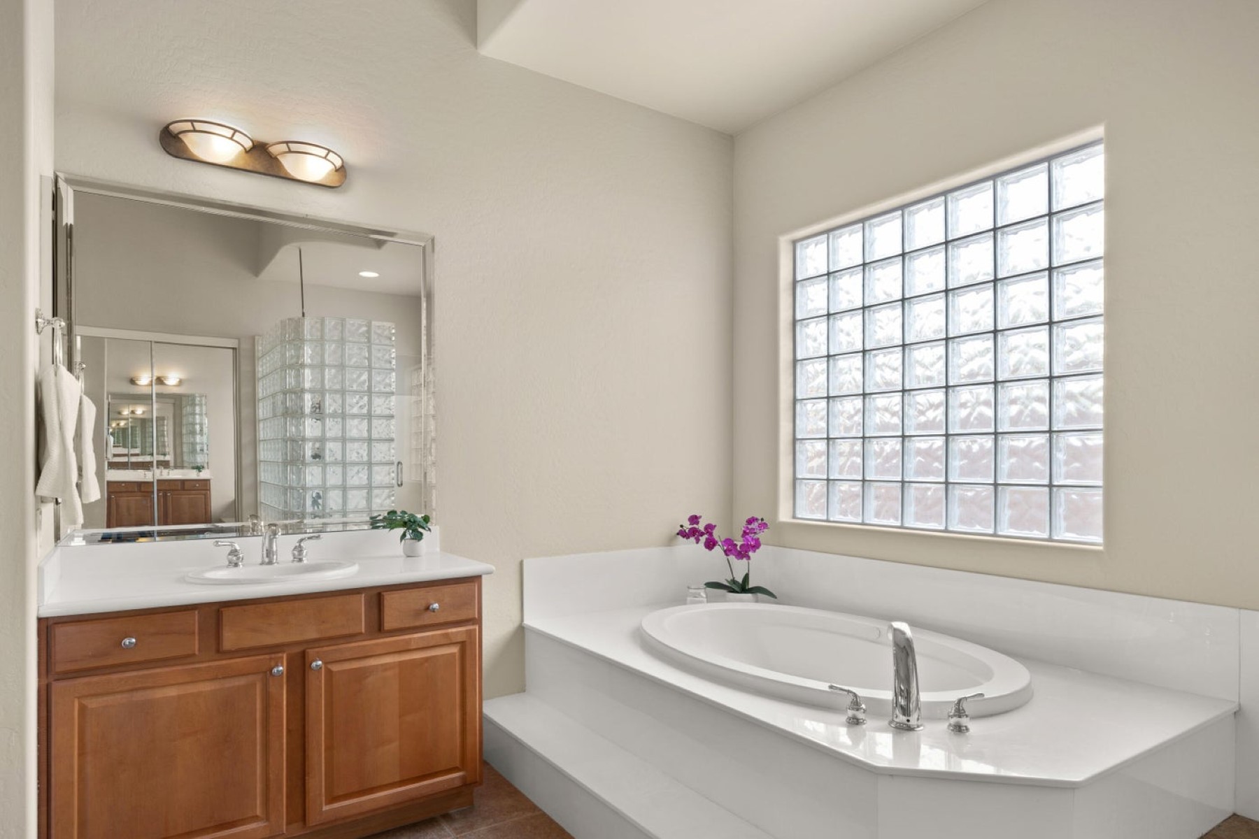 5632 S Four Peaks Place 