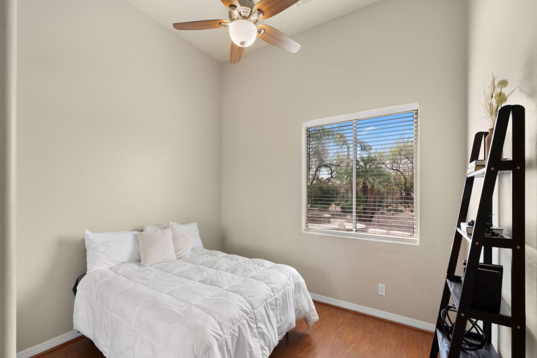 5632 S Four Peaks Place 