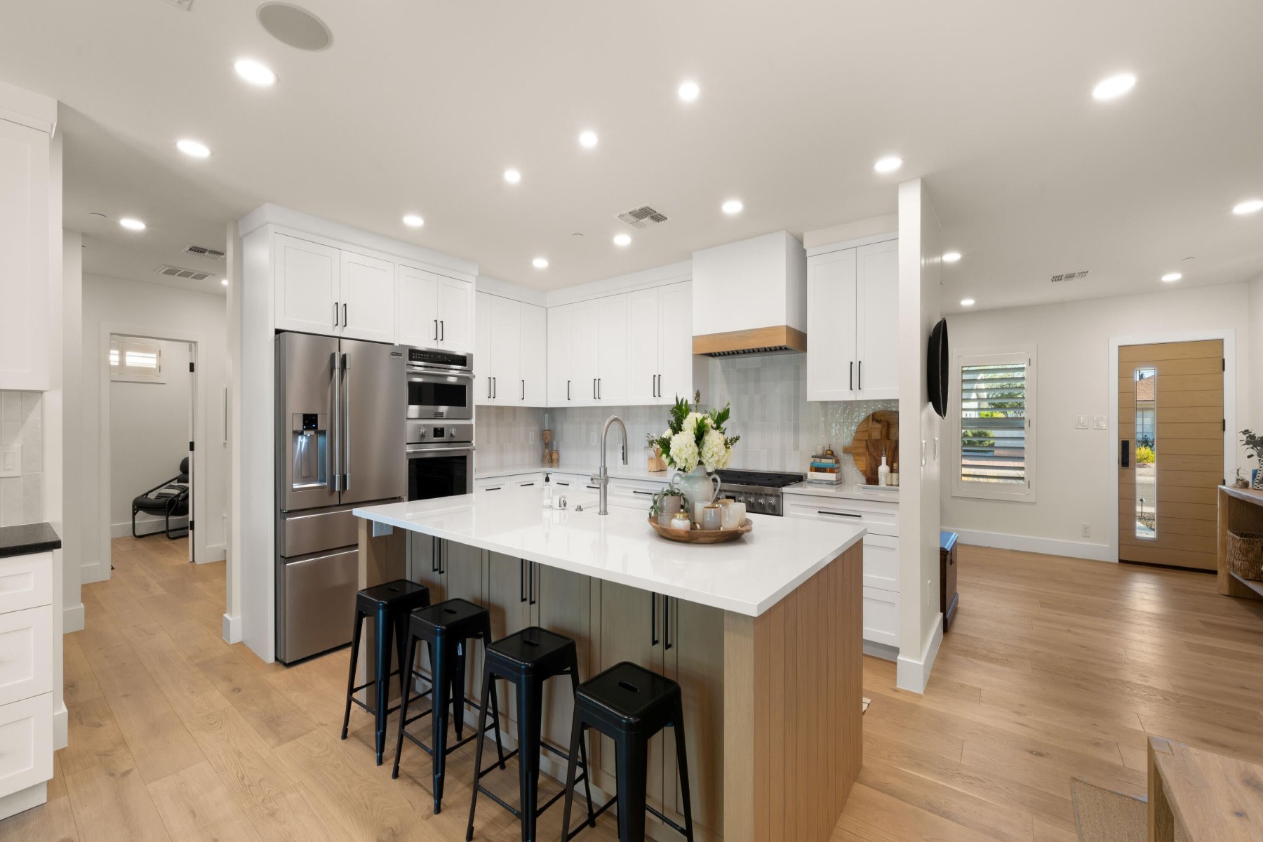 8238 E Wilshire Drive 