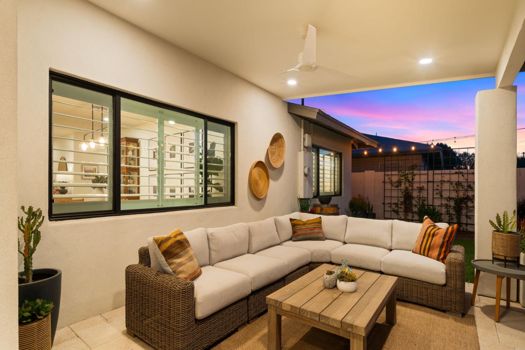 8238 E Wilshire Drive 