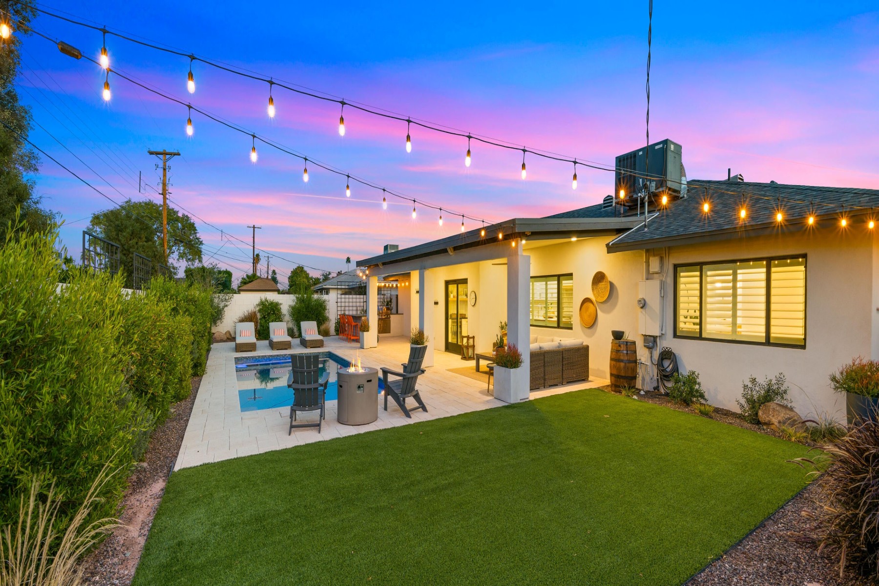 8238 E Wilshire Drive 